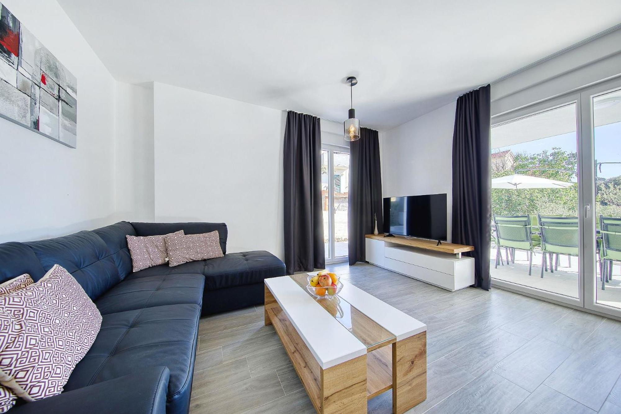 Apartment with Terrace photo 1