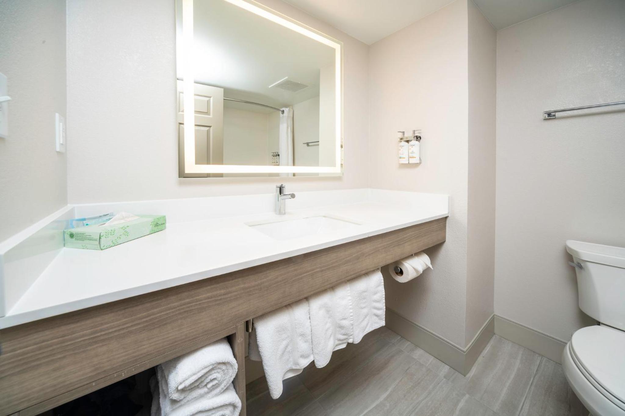 Standard Room - Photo 8