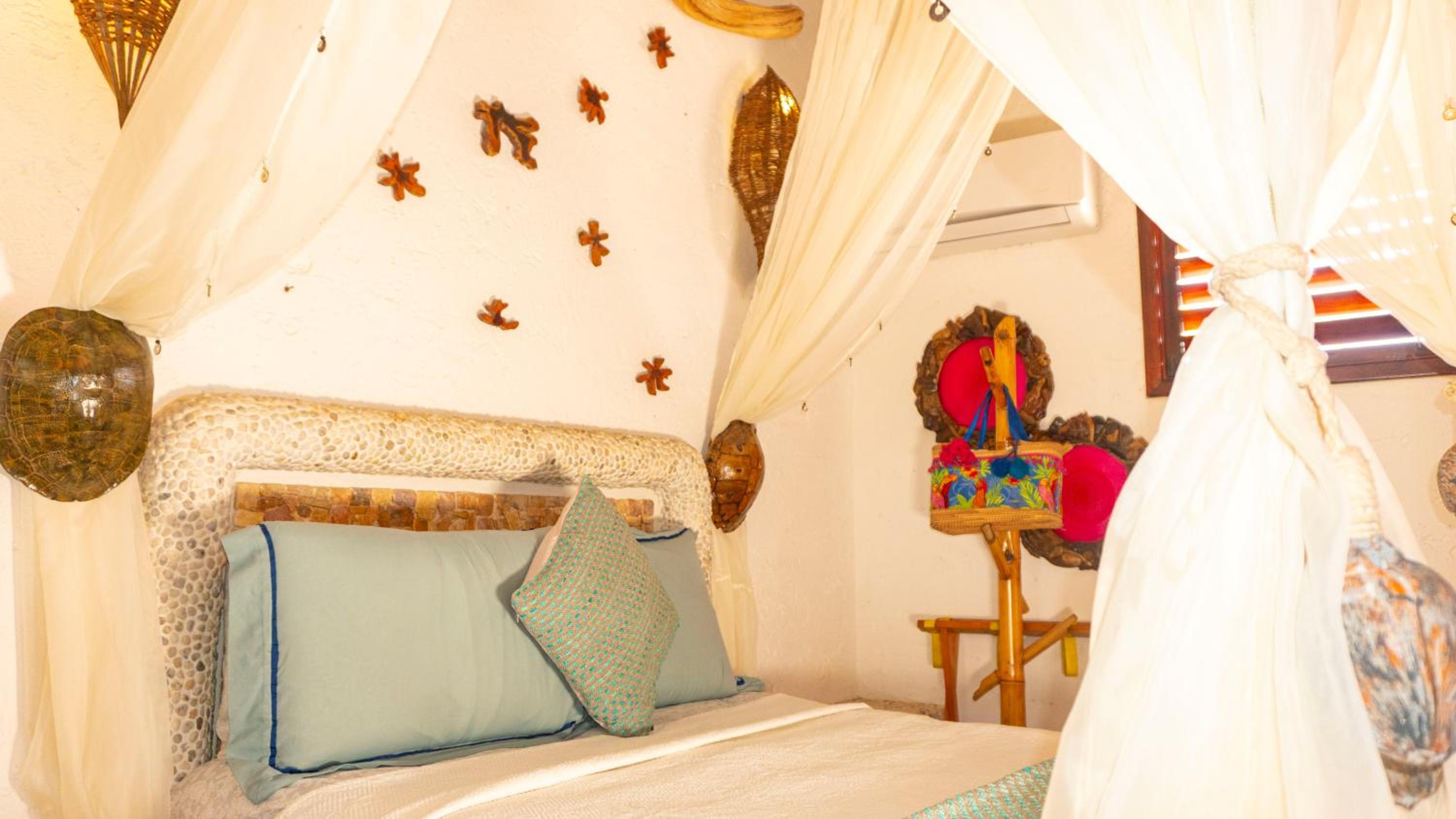 One-Bedroom Cottage