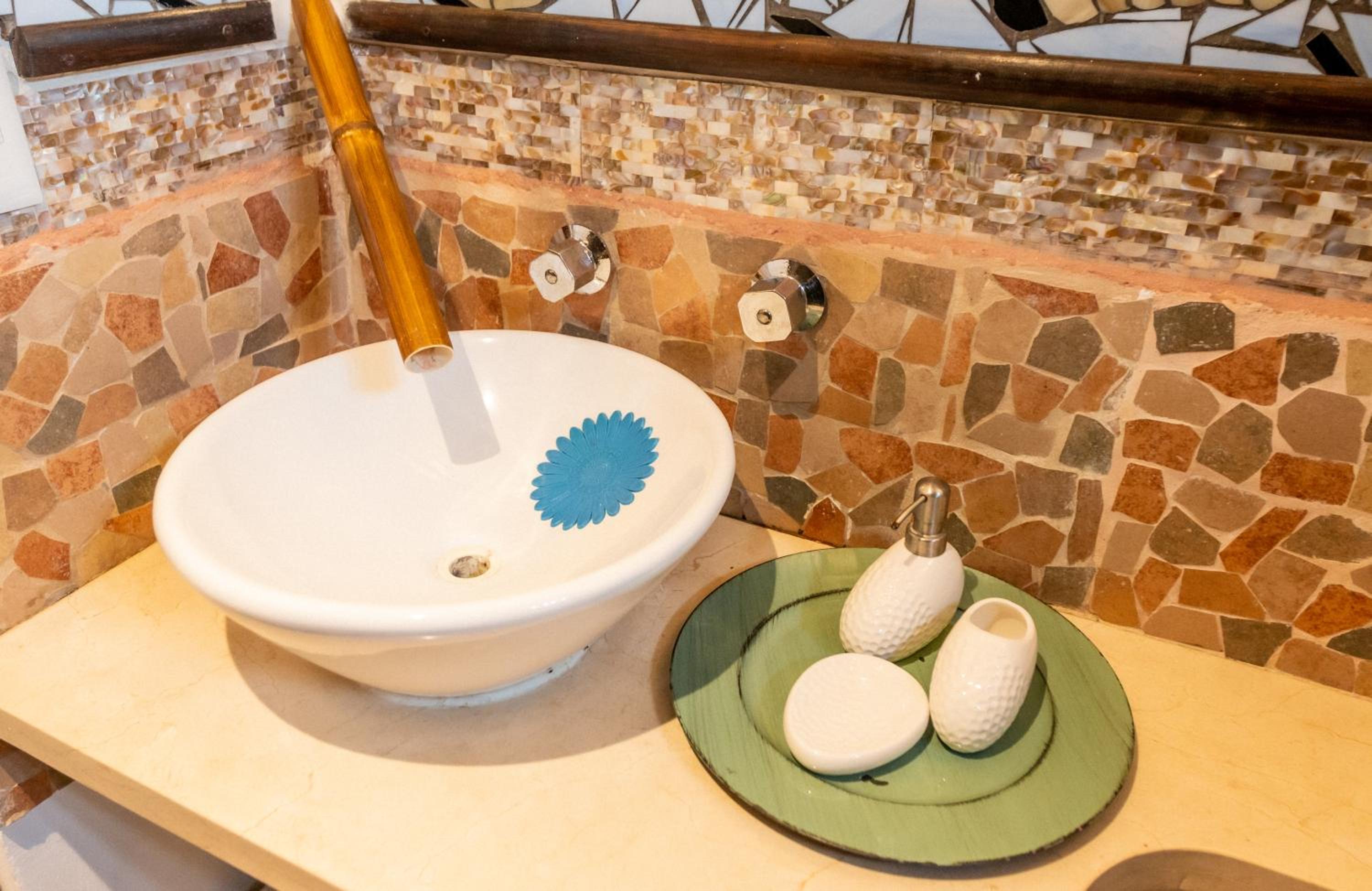 Suite with Private Pool photo 3
