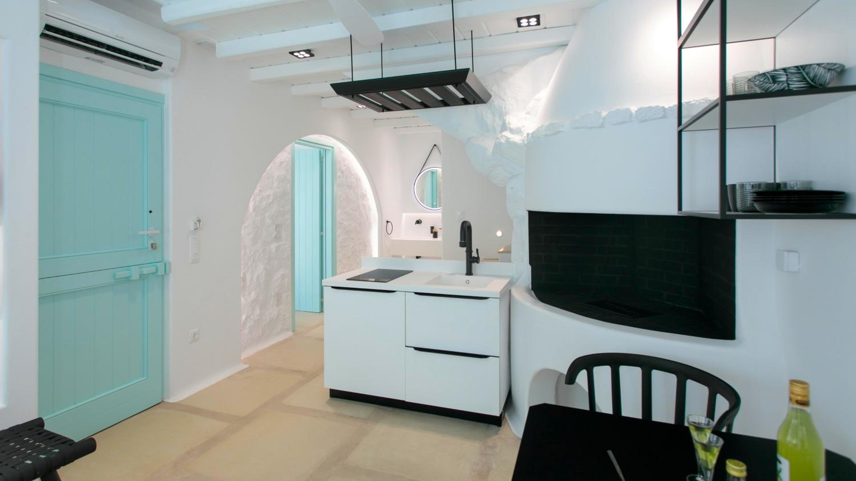 Majo Two Bedroom Villa with Private Pool - Photo 37