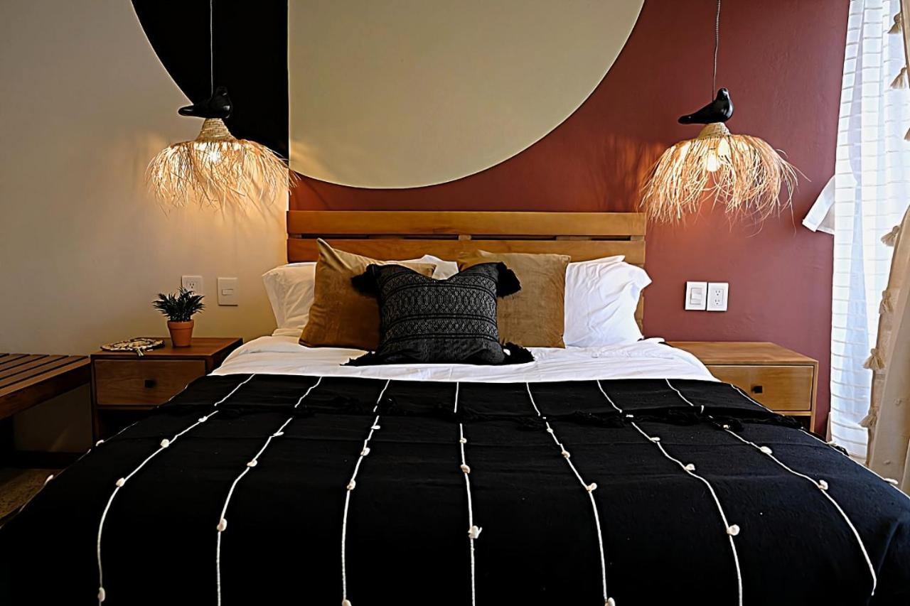 Suite - Photo 72