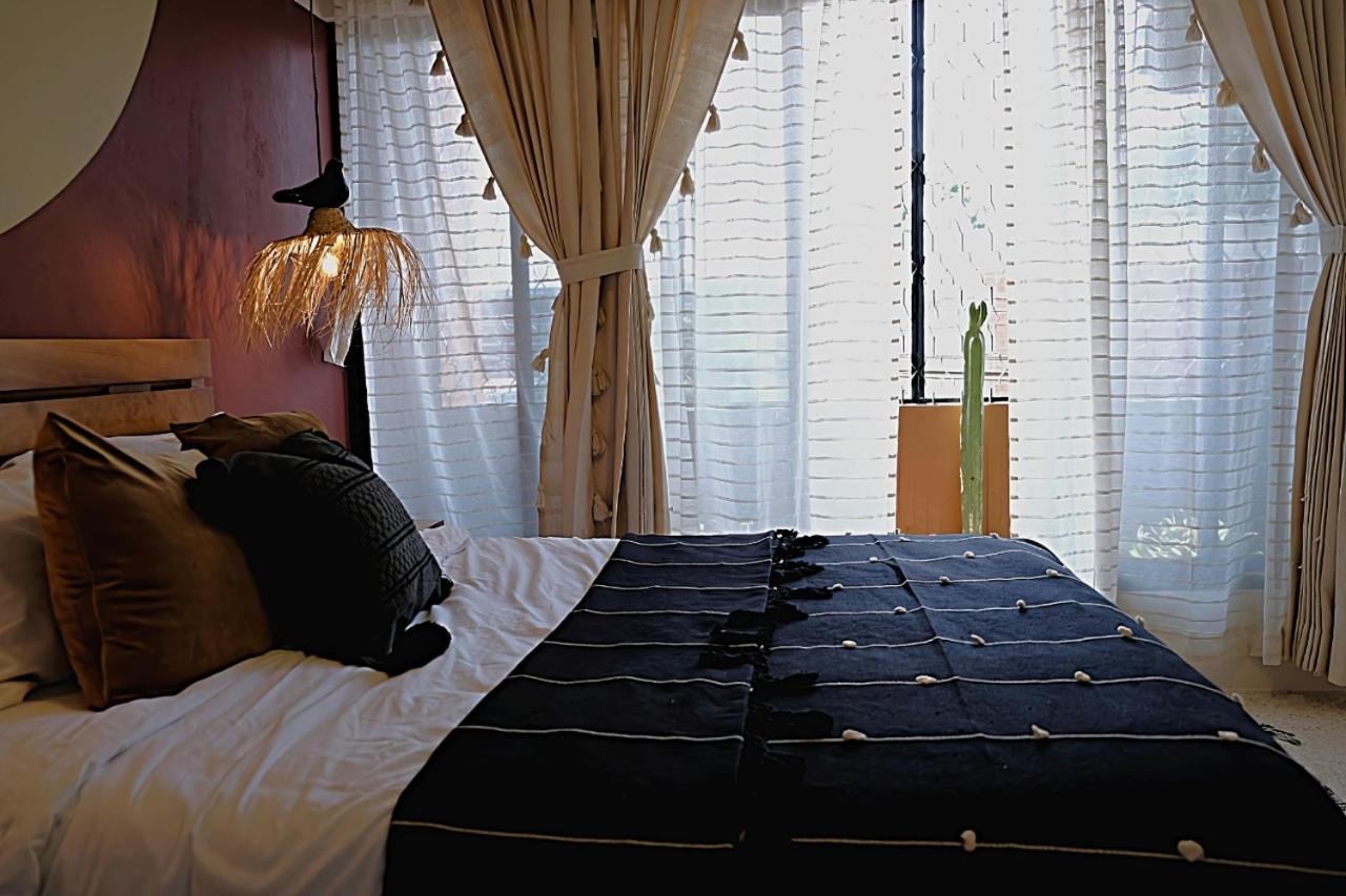 Suite - Photo 71