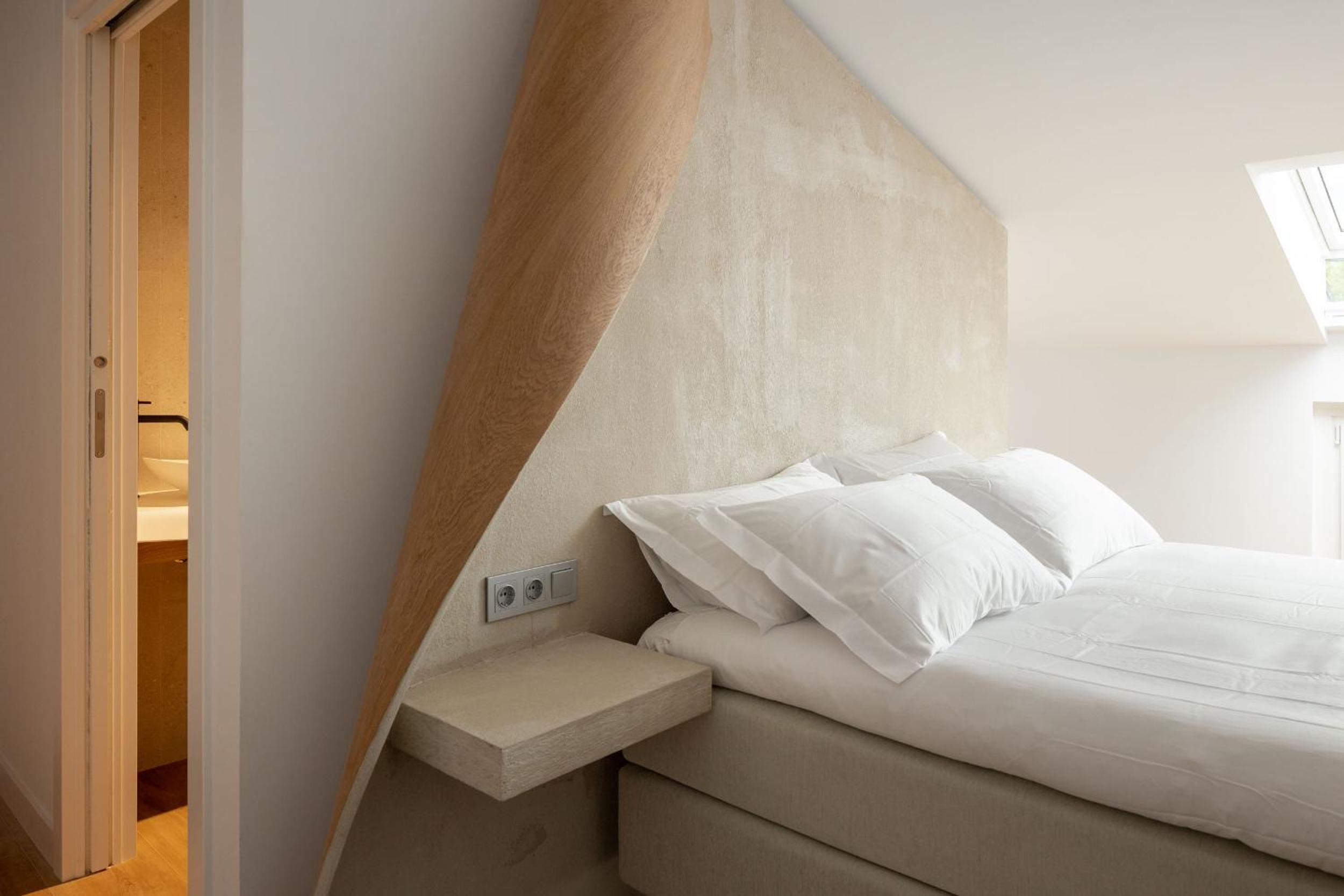 Double Room with Mountain View - Photo 3