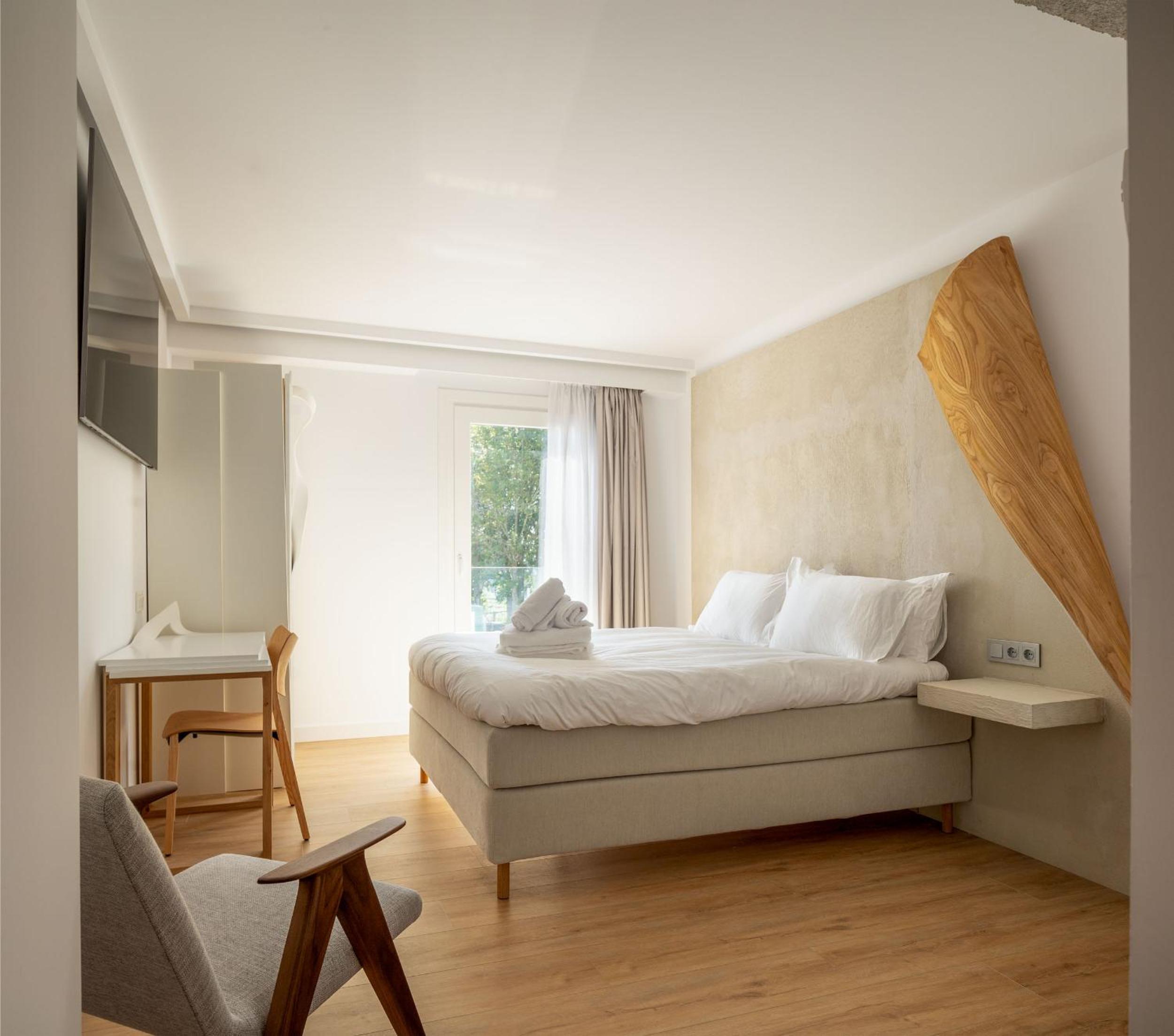 Double Room - Photo 1