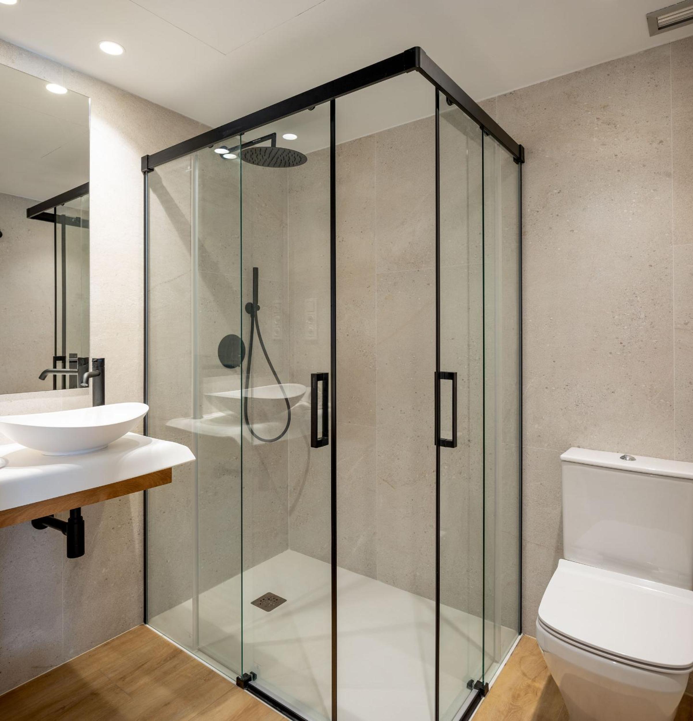 Double Room - Photo 4