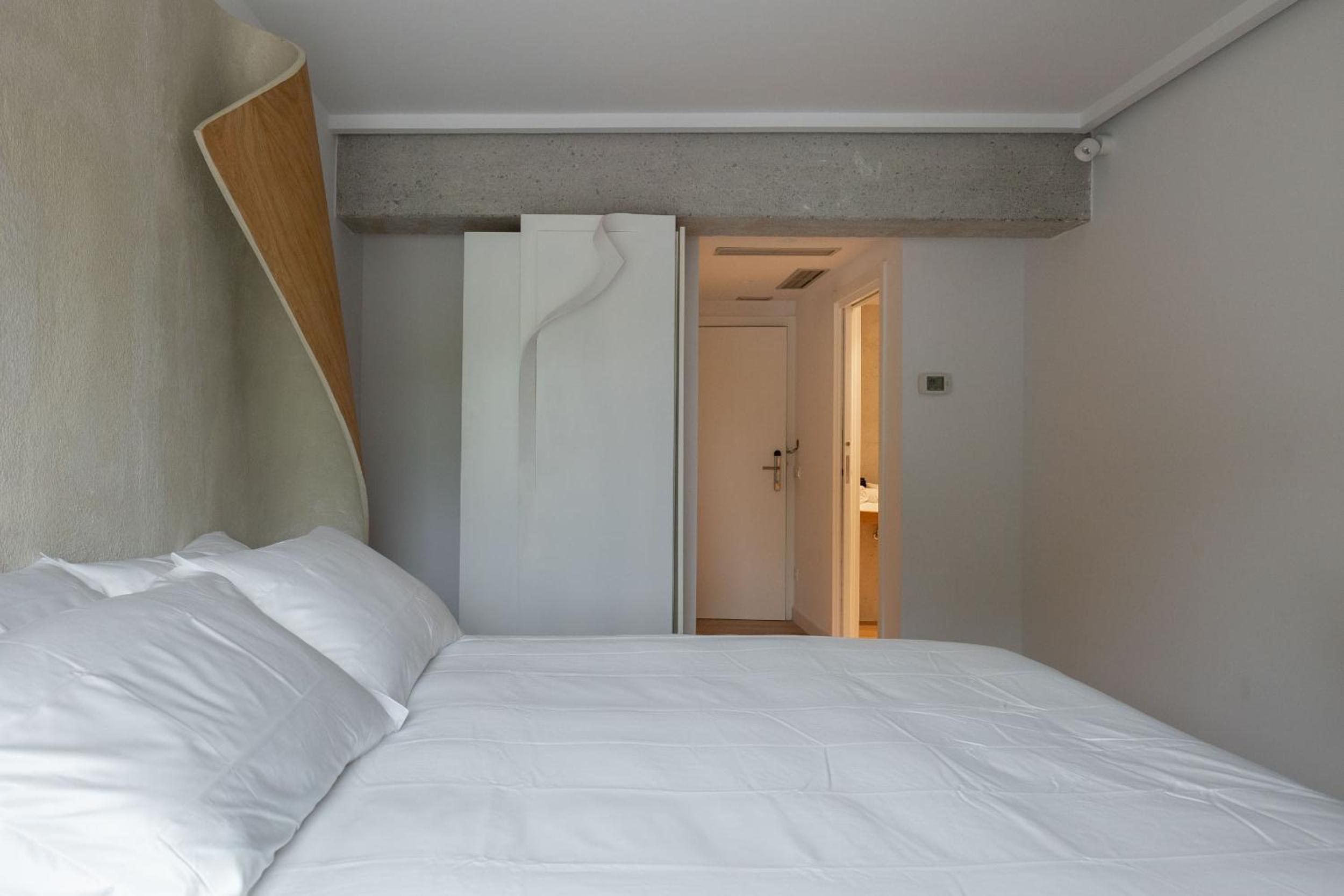 Double Room - Photo 3