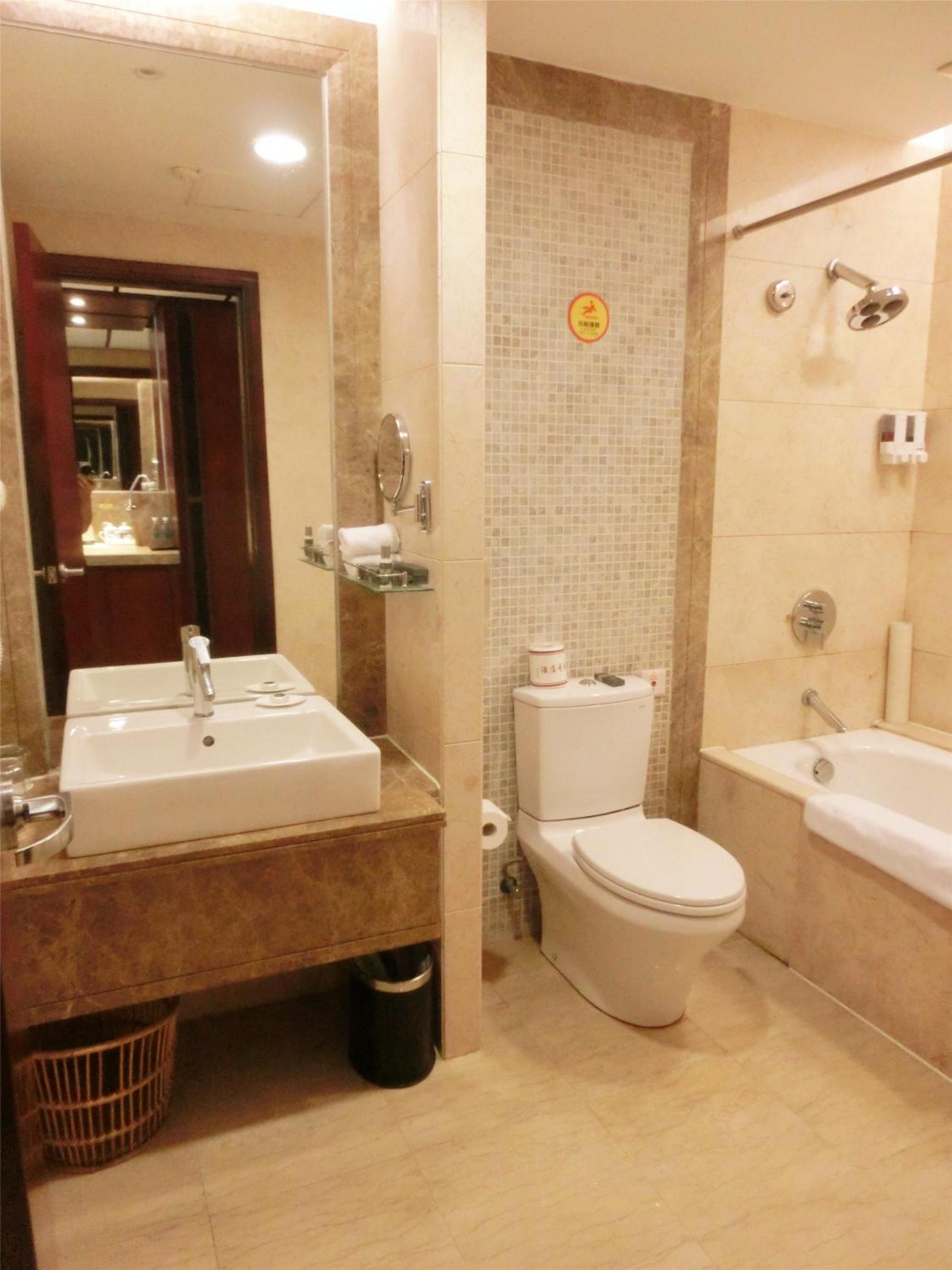 Superior Twin Room - Photo 5