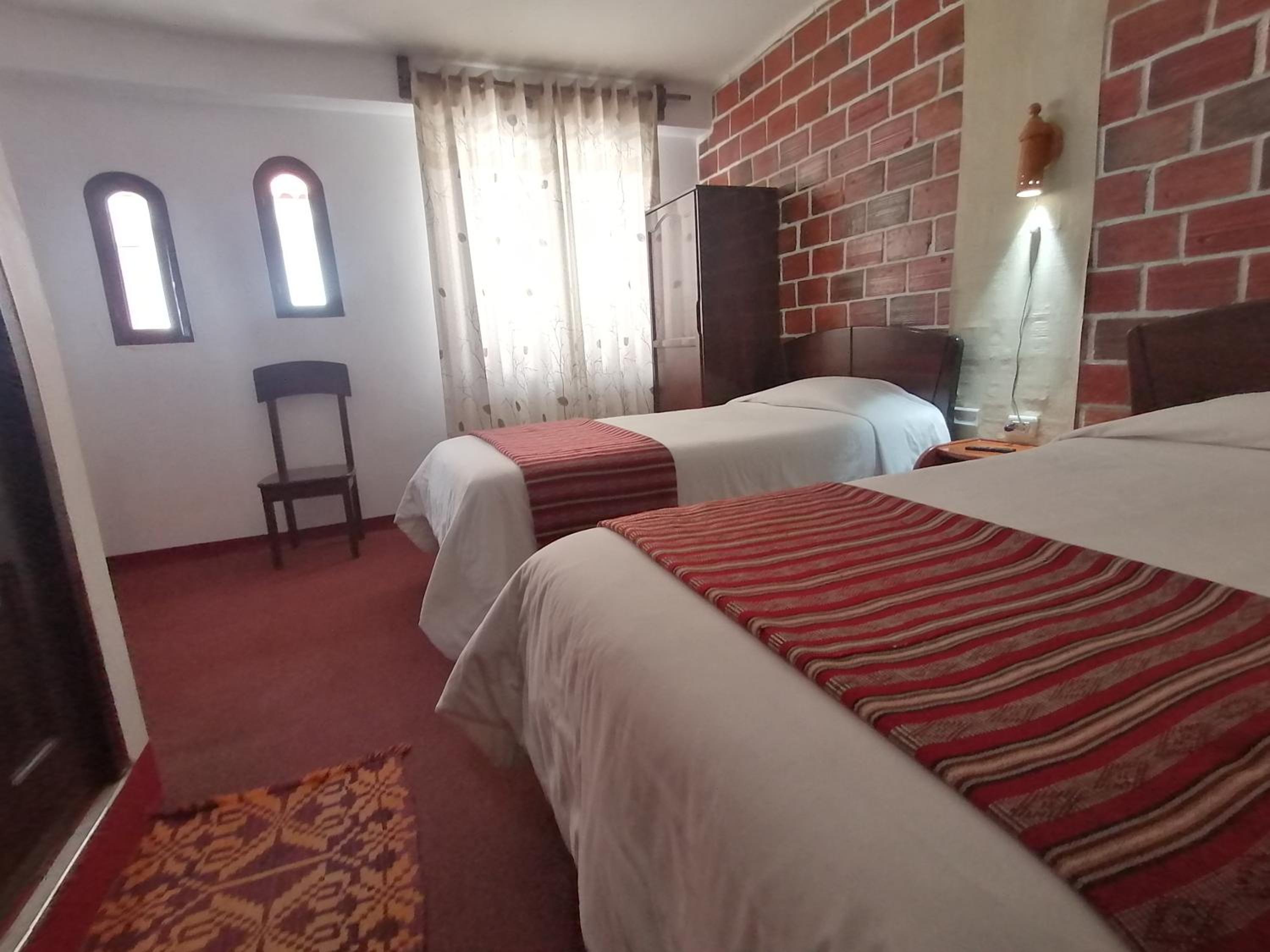 Twin Room With Private Bathroom photo 1
