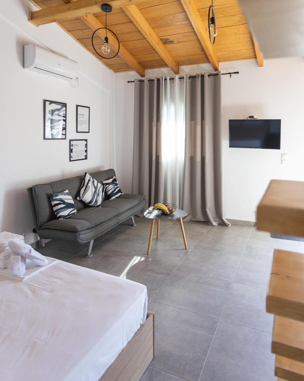 Comfort Triple Room