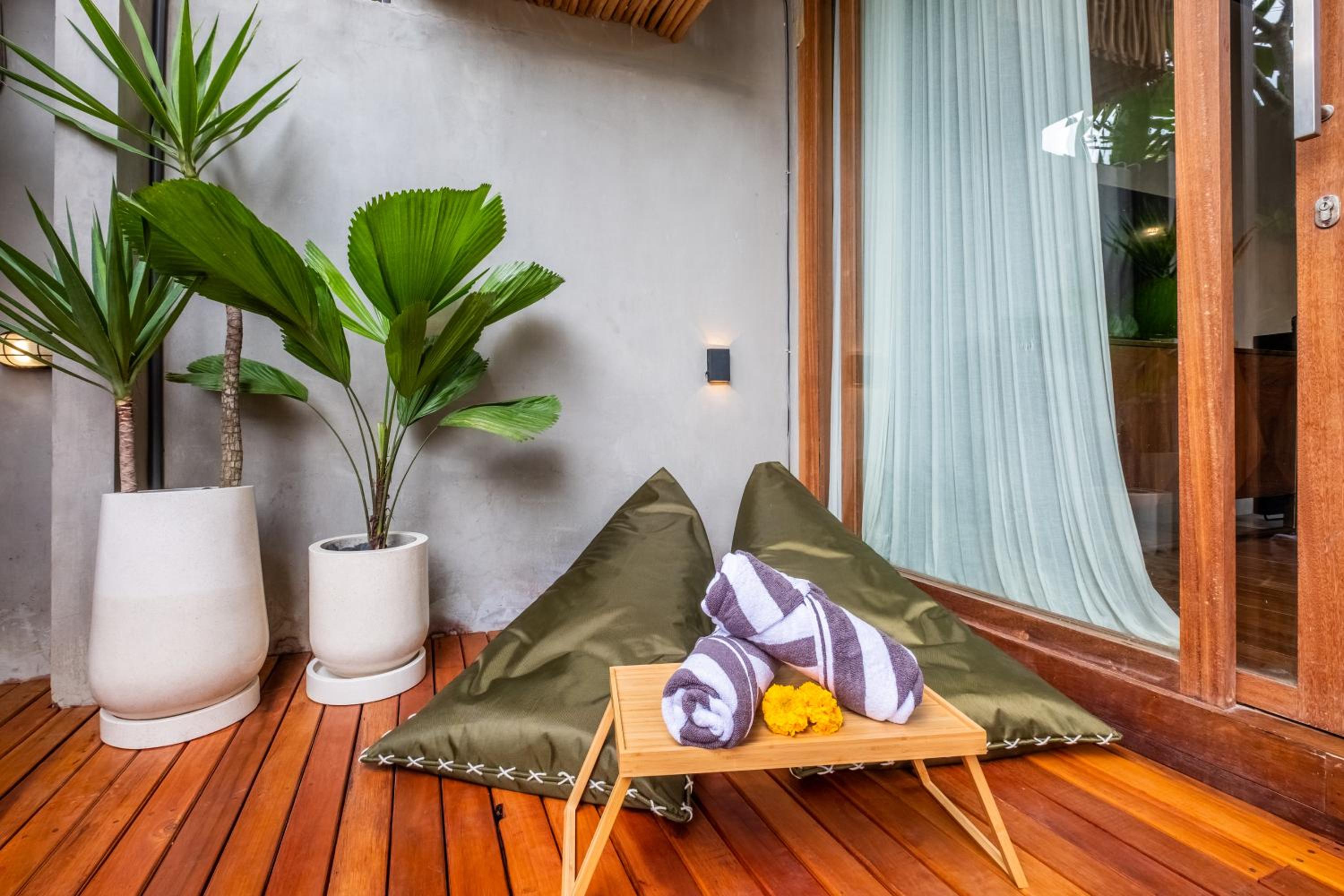 One-Bedroom Villa - Photo 26