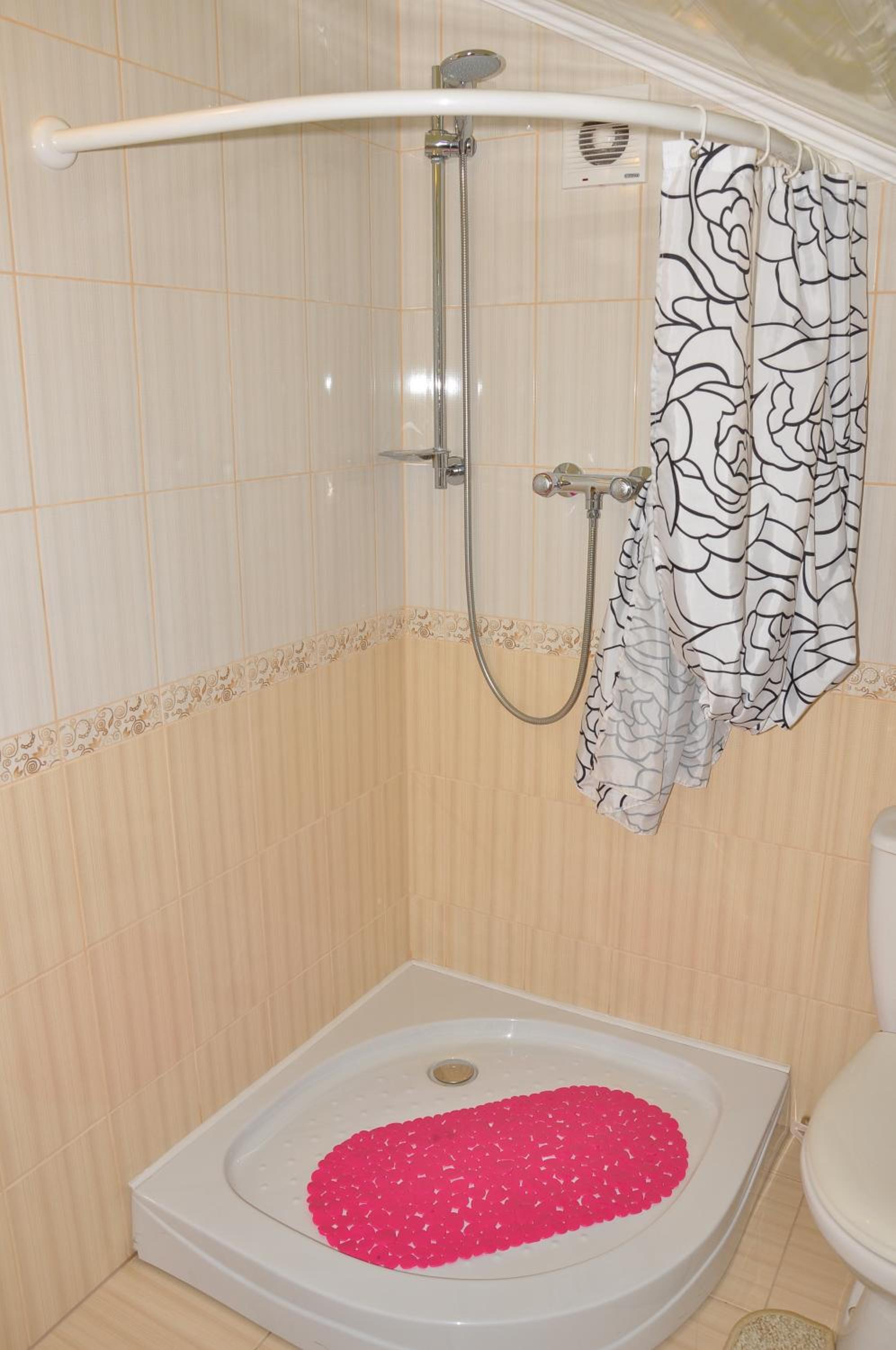 Economy Twin Room