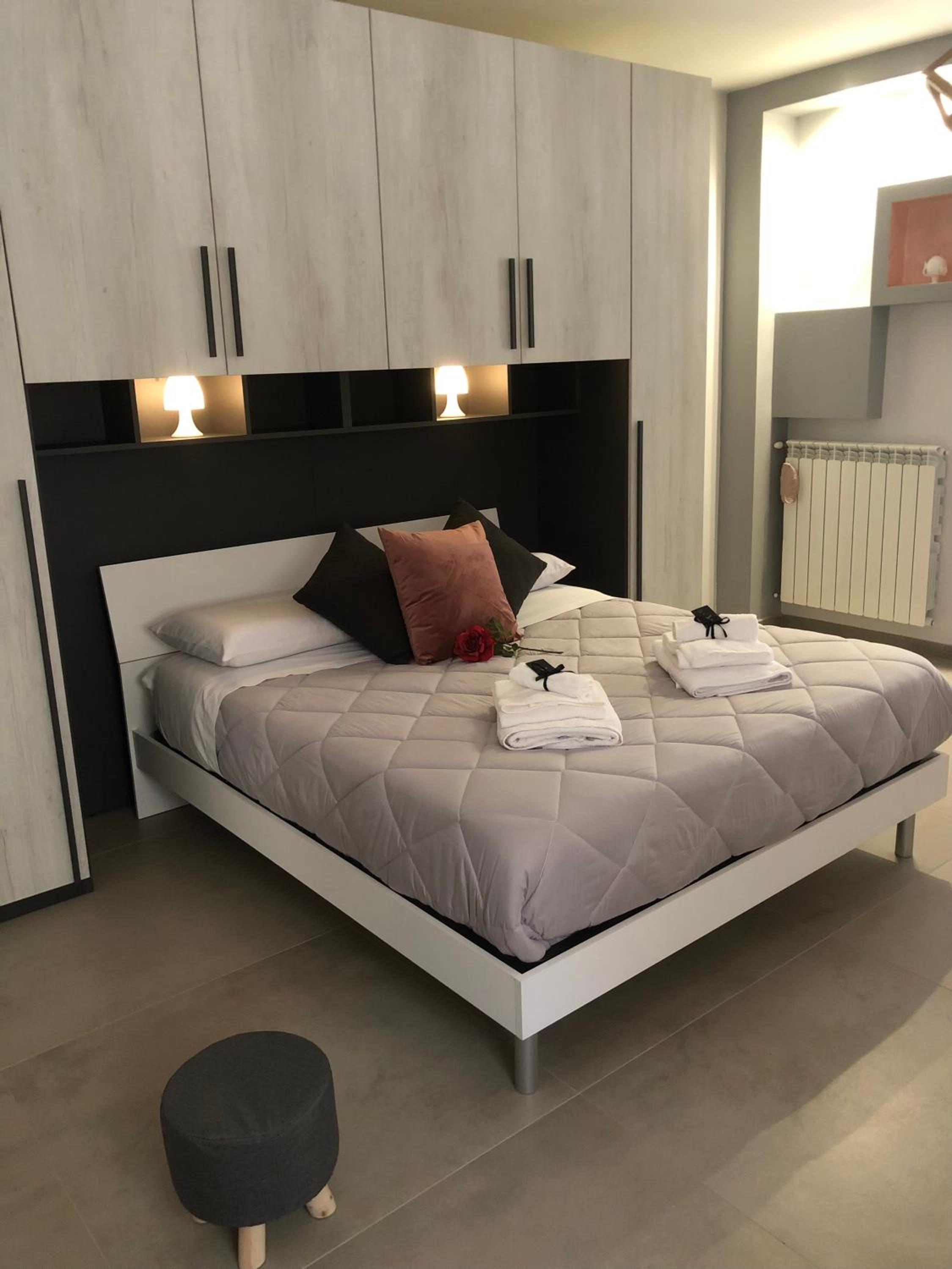 Triple Room with Balcony - Photo 9