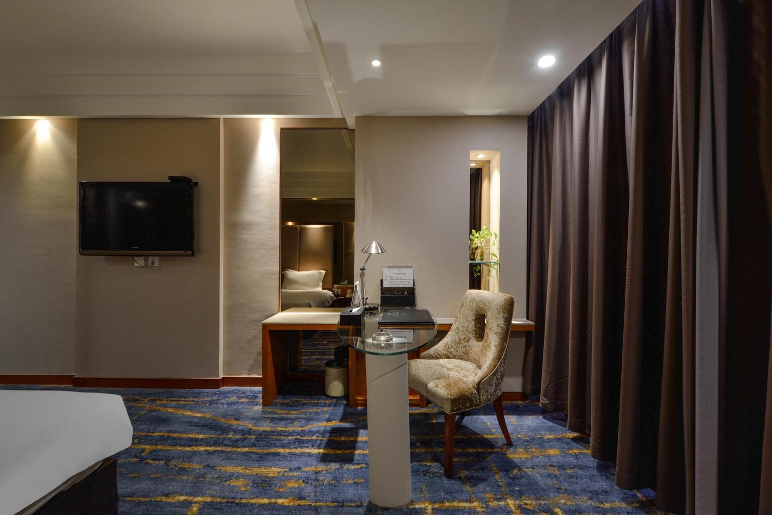 Deluxe Double Room with Sea View photo 3