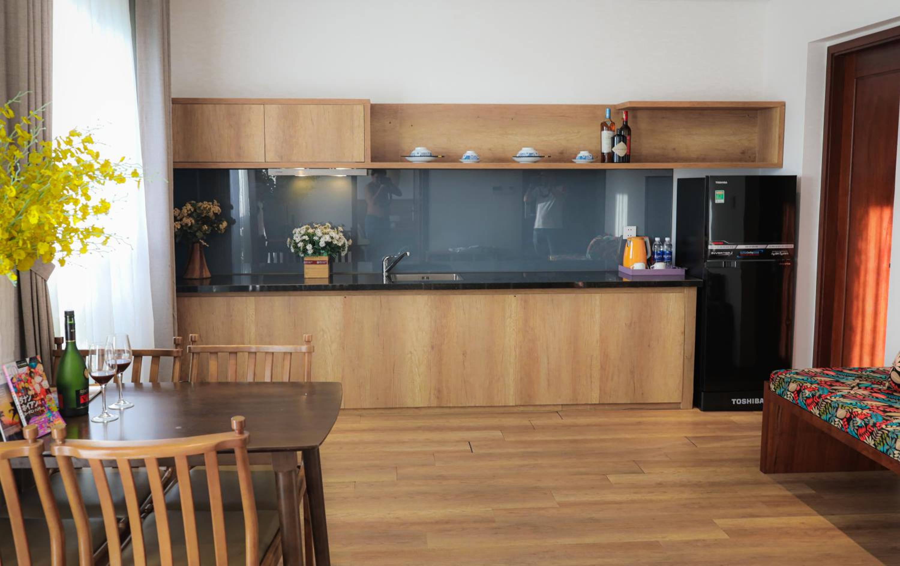 Two-Bedroom Apartment - Photo 11