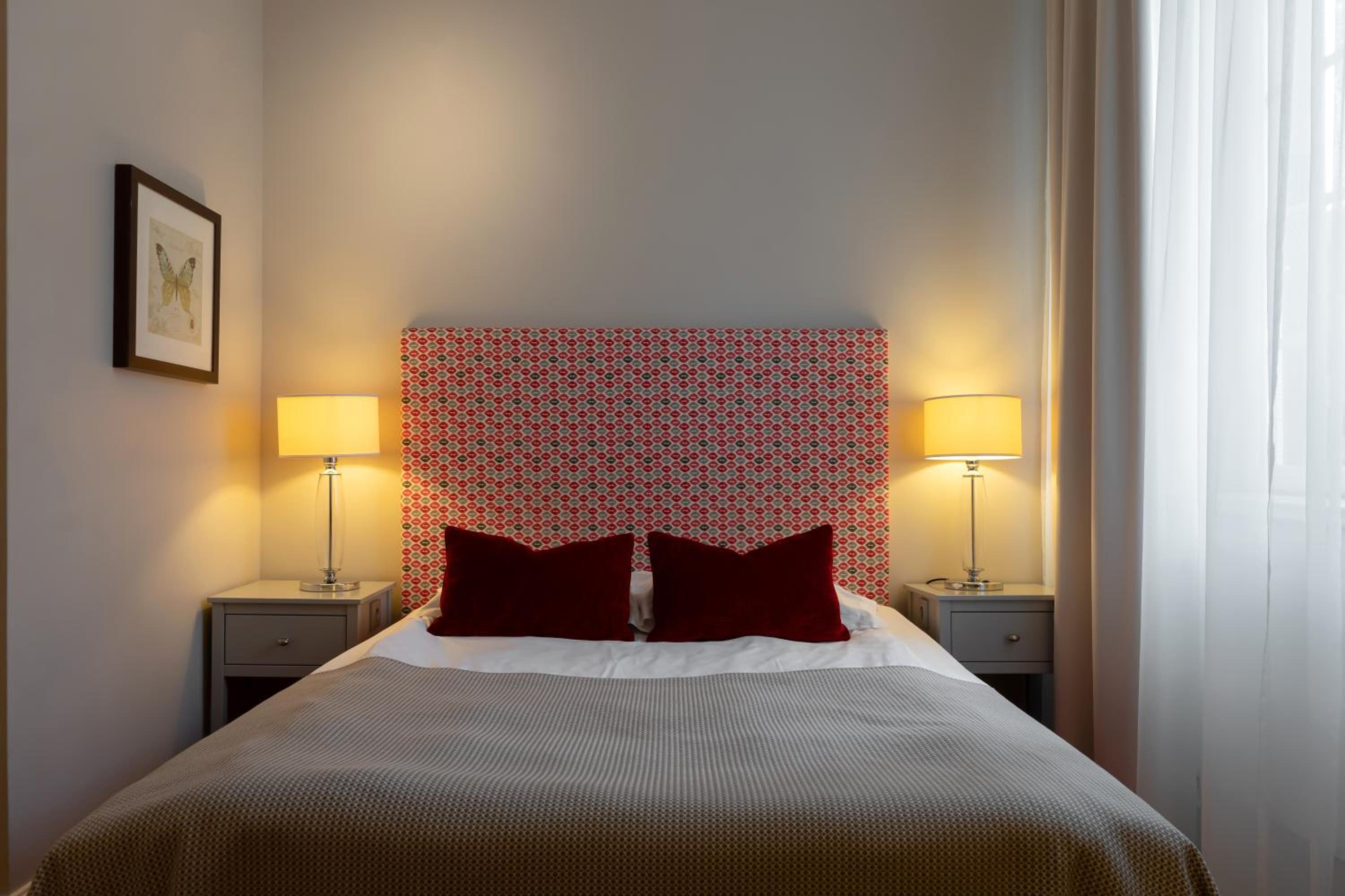 Standard Queen Room - Photo 1