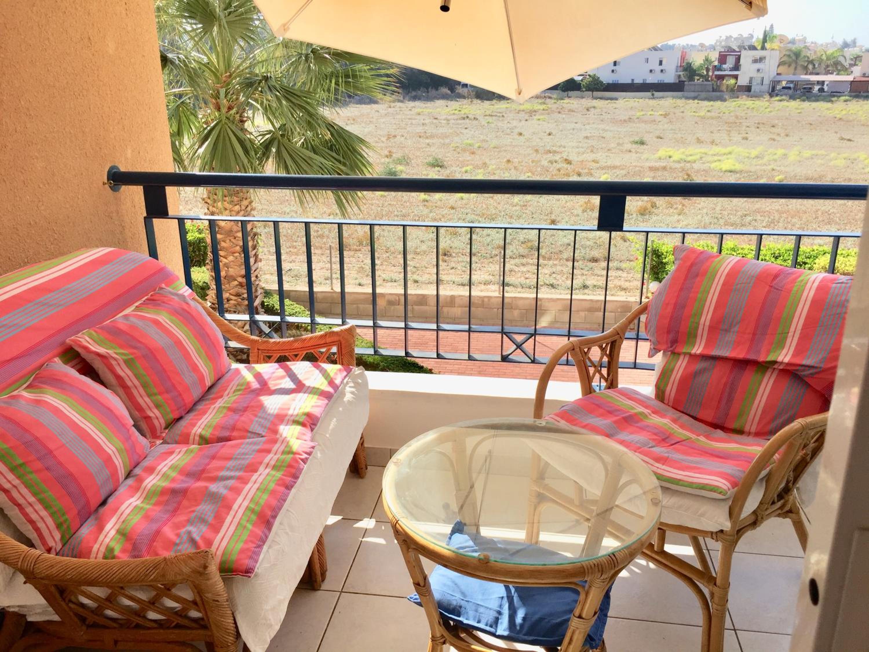 Deluxe Double Room - Photo 11