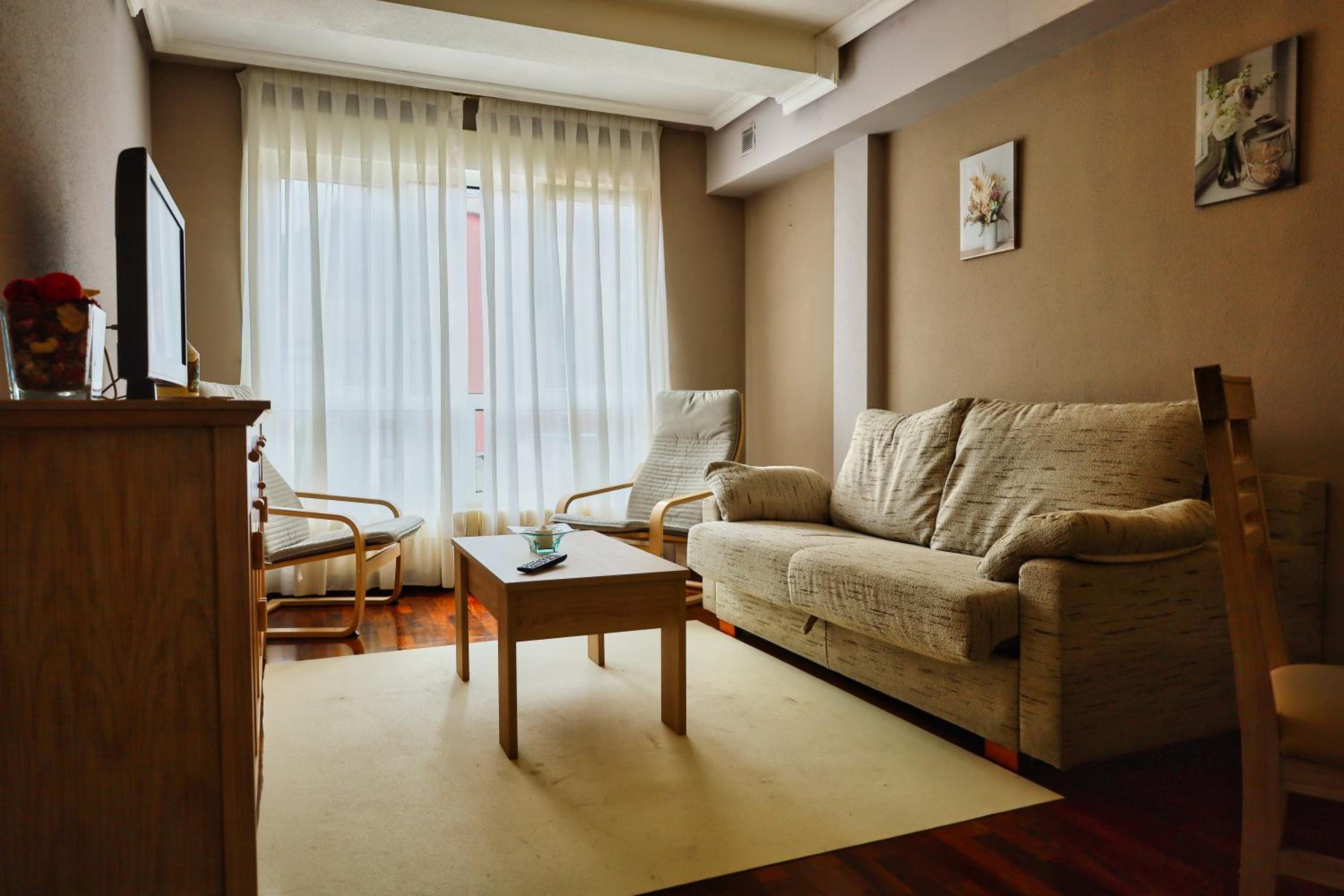 Two-Bedroom House photo 2