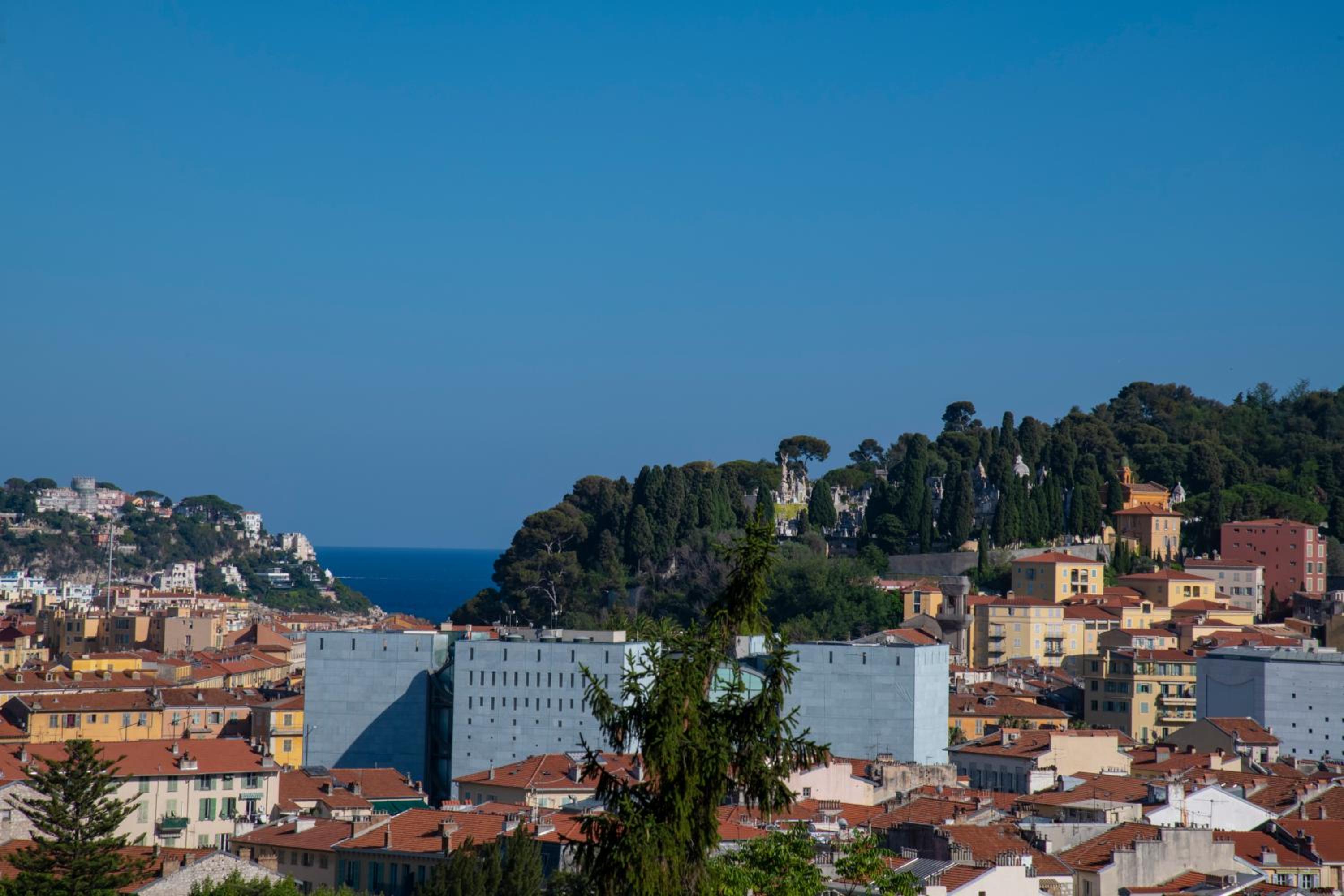 Classic Double Room with Sea View - Photo 9