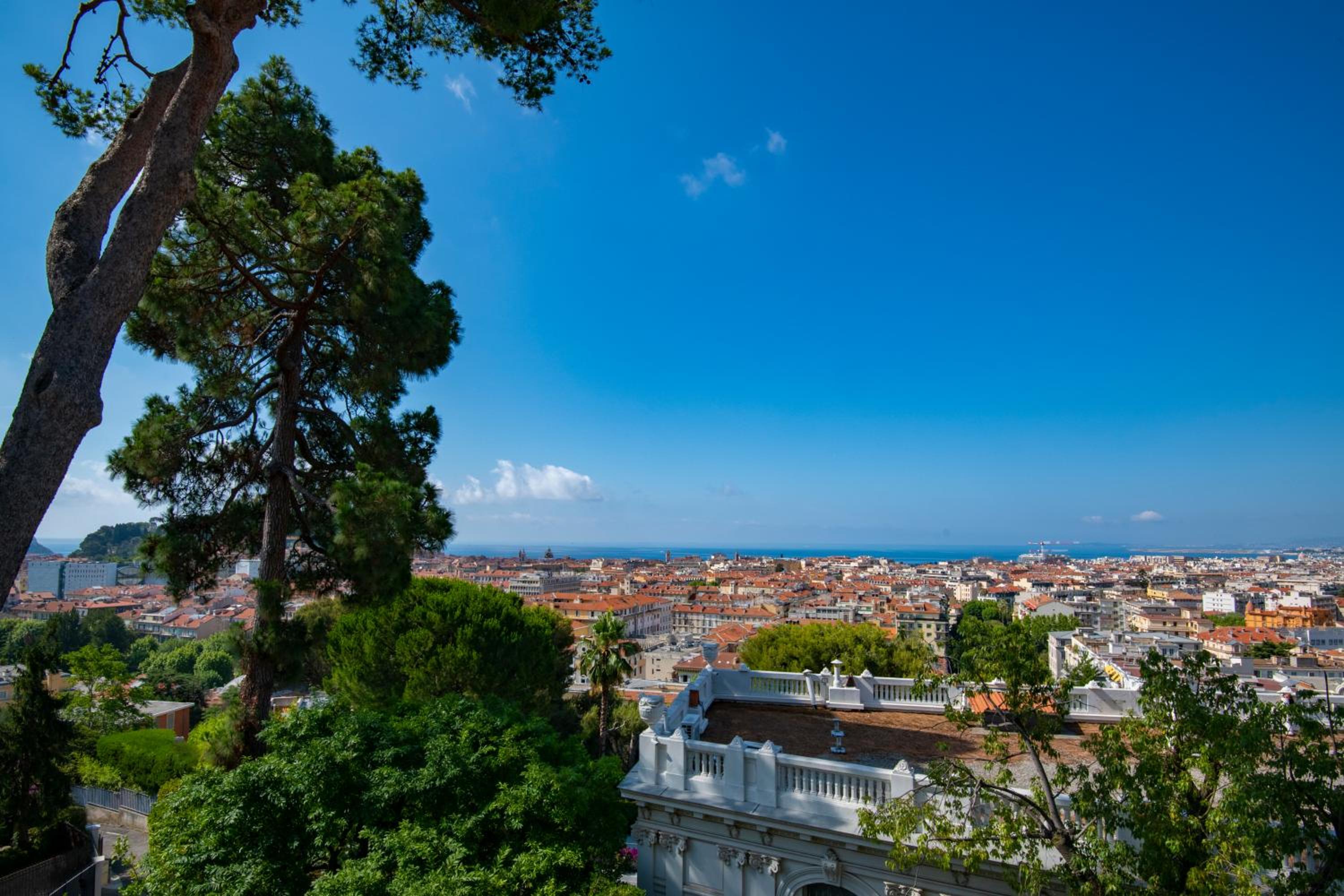 Classic Double Room with Sea View - Photo 8