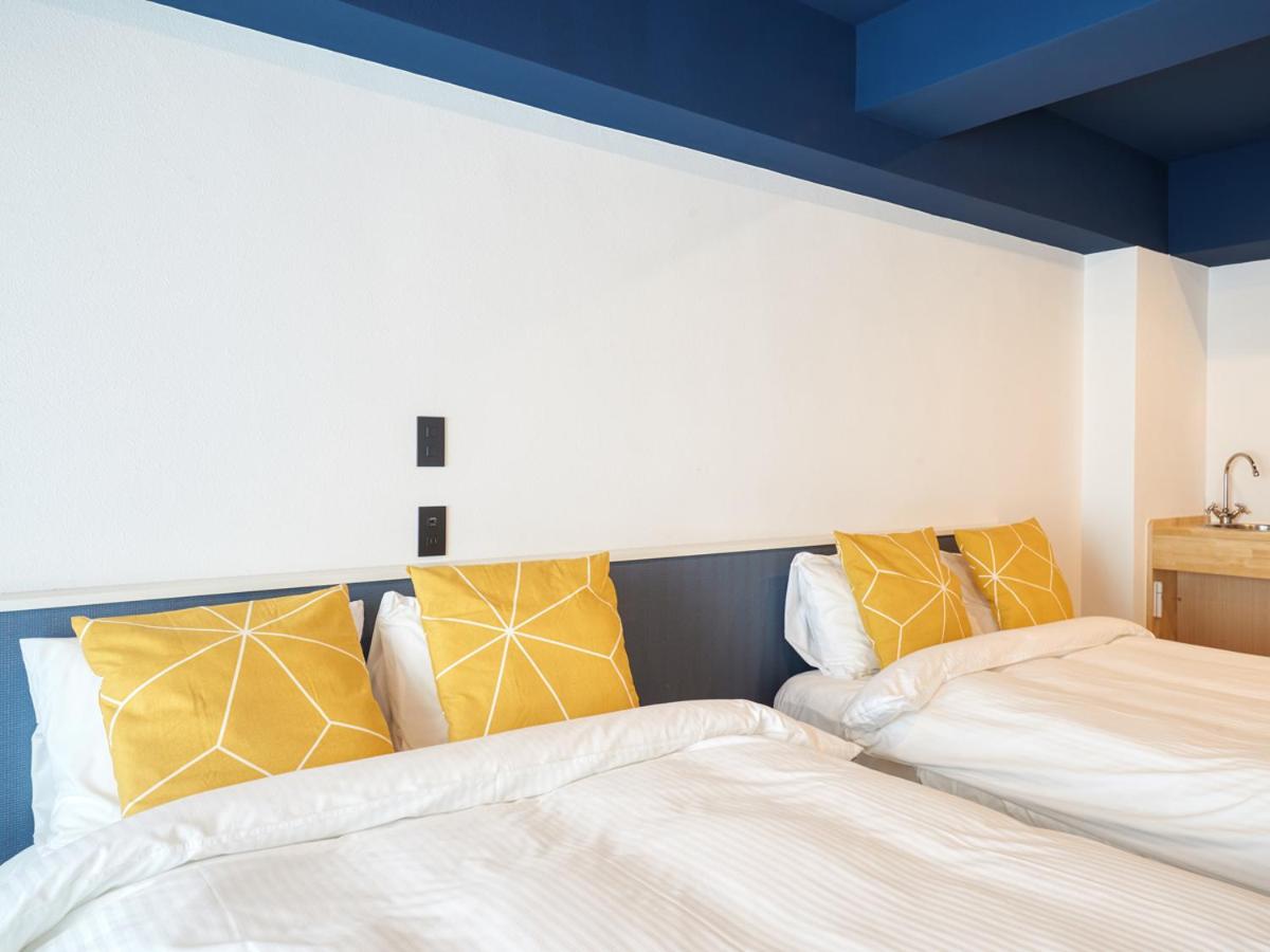 Standard Quadruple Room - Photo 16