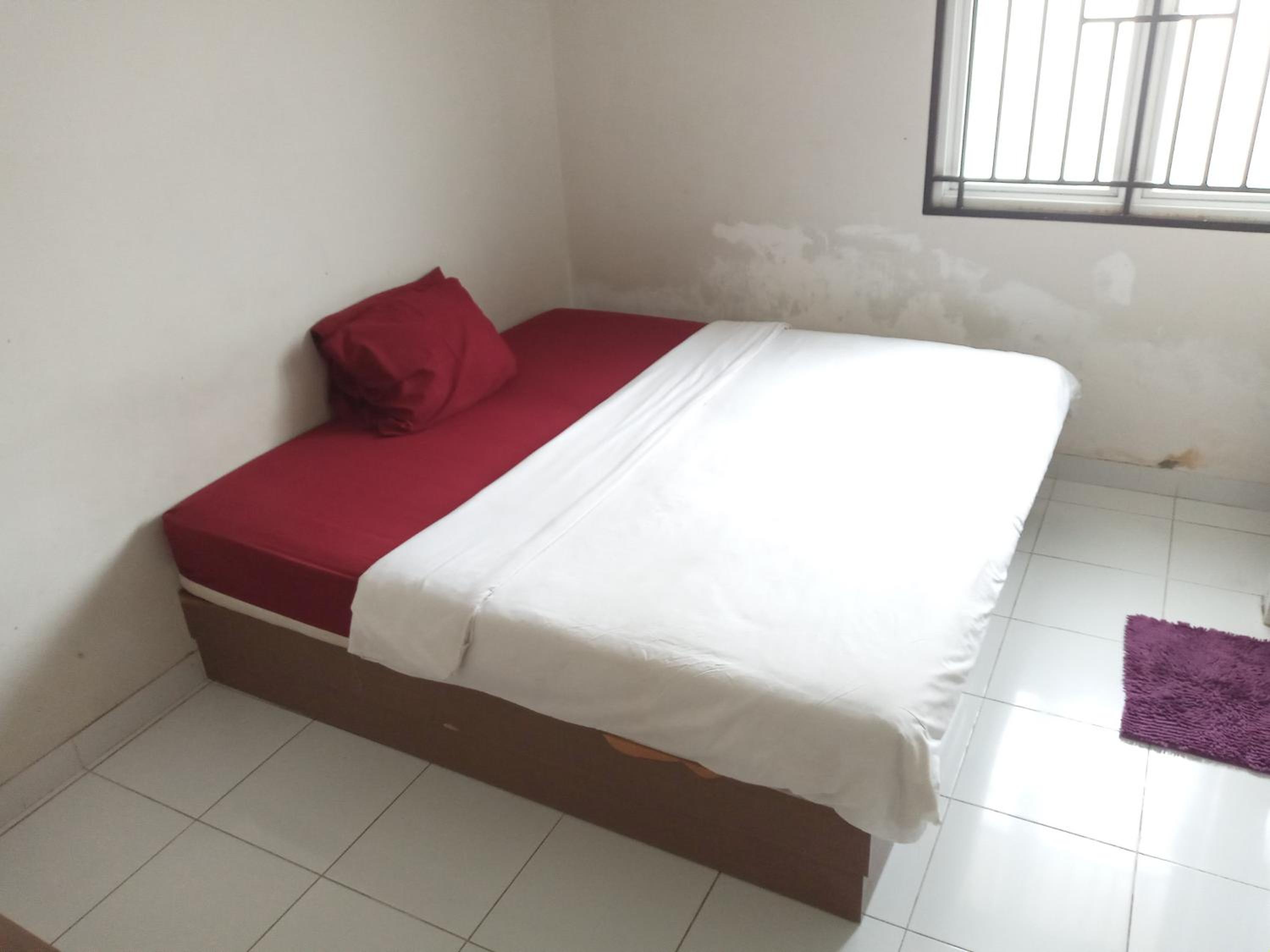 Standard Double Room - Photo 8
