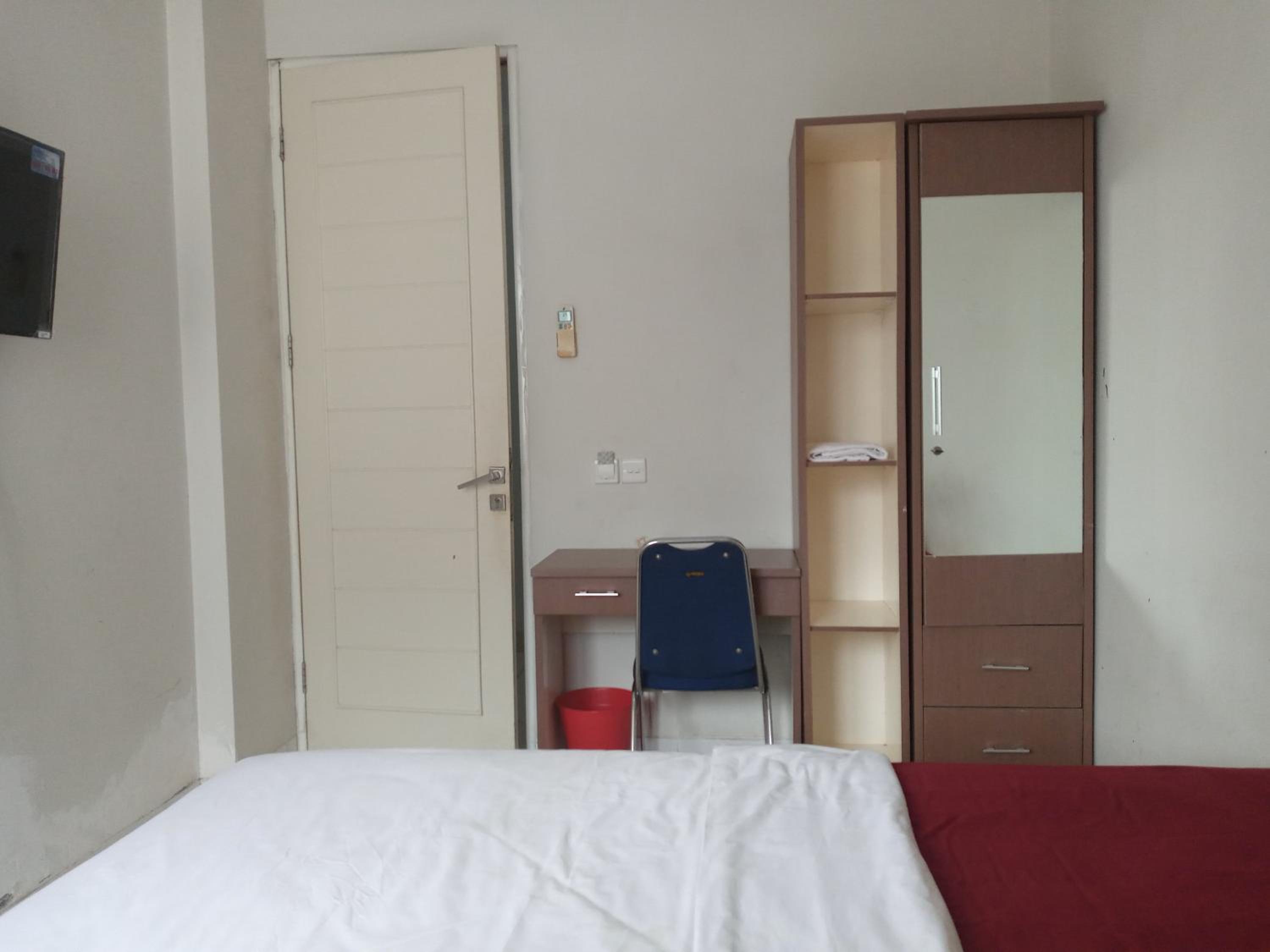 Standard Double Room - Photo 3