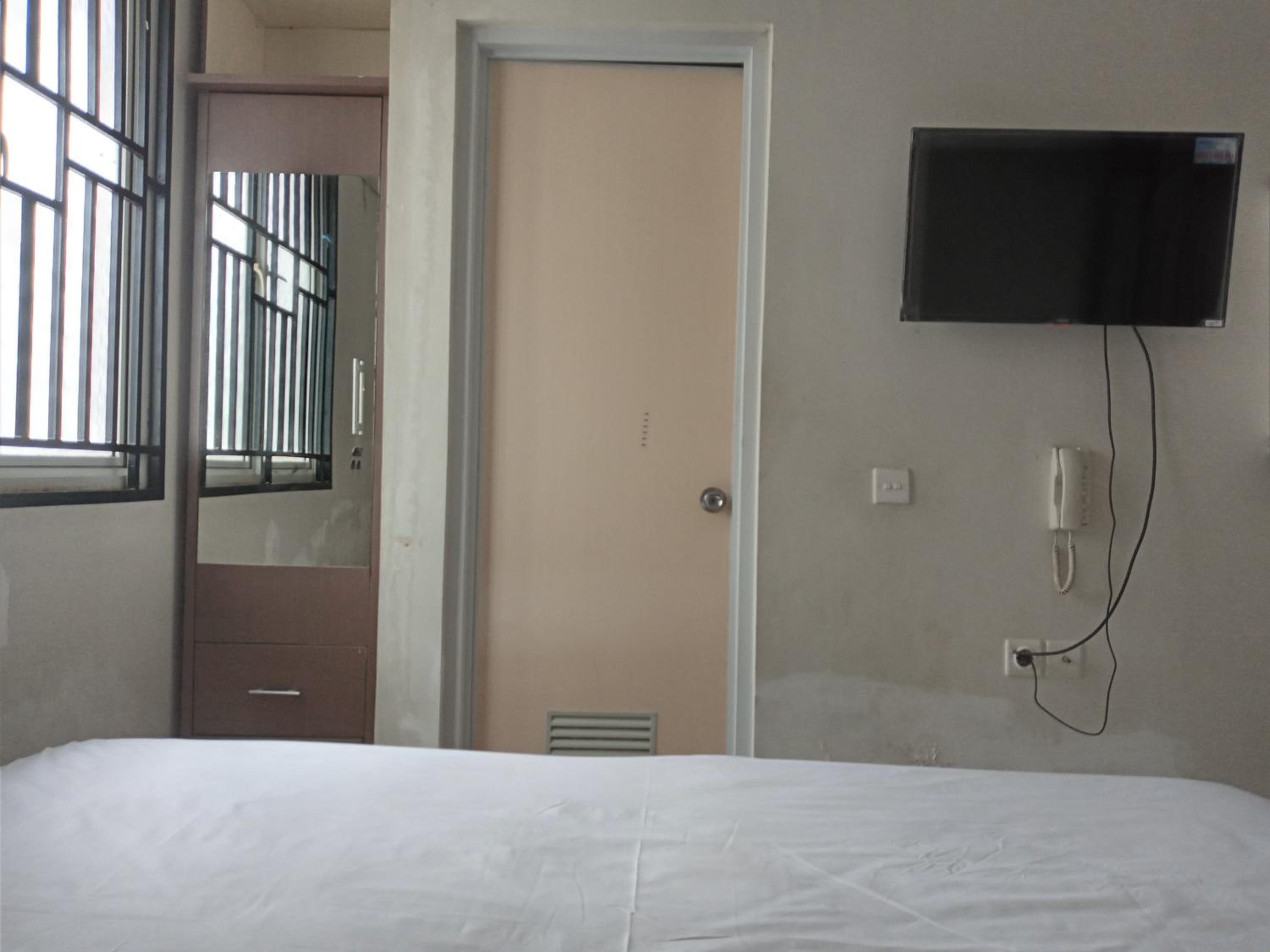 Standard Double Room - Photo 4