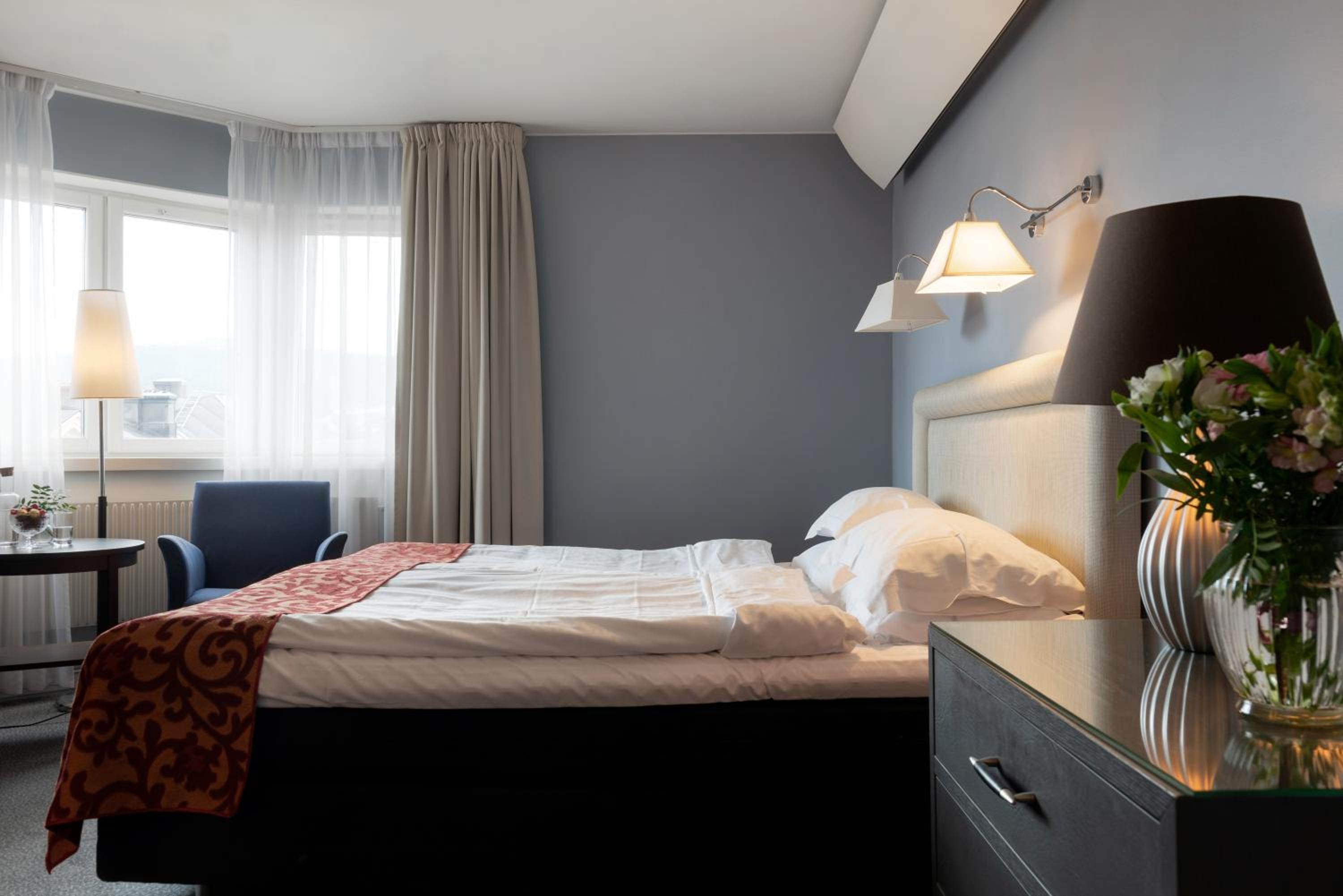 Deluxe Double or Twin Room - Photo 5