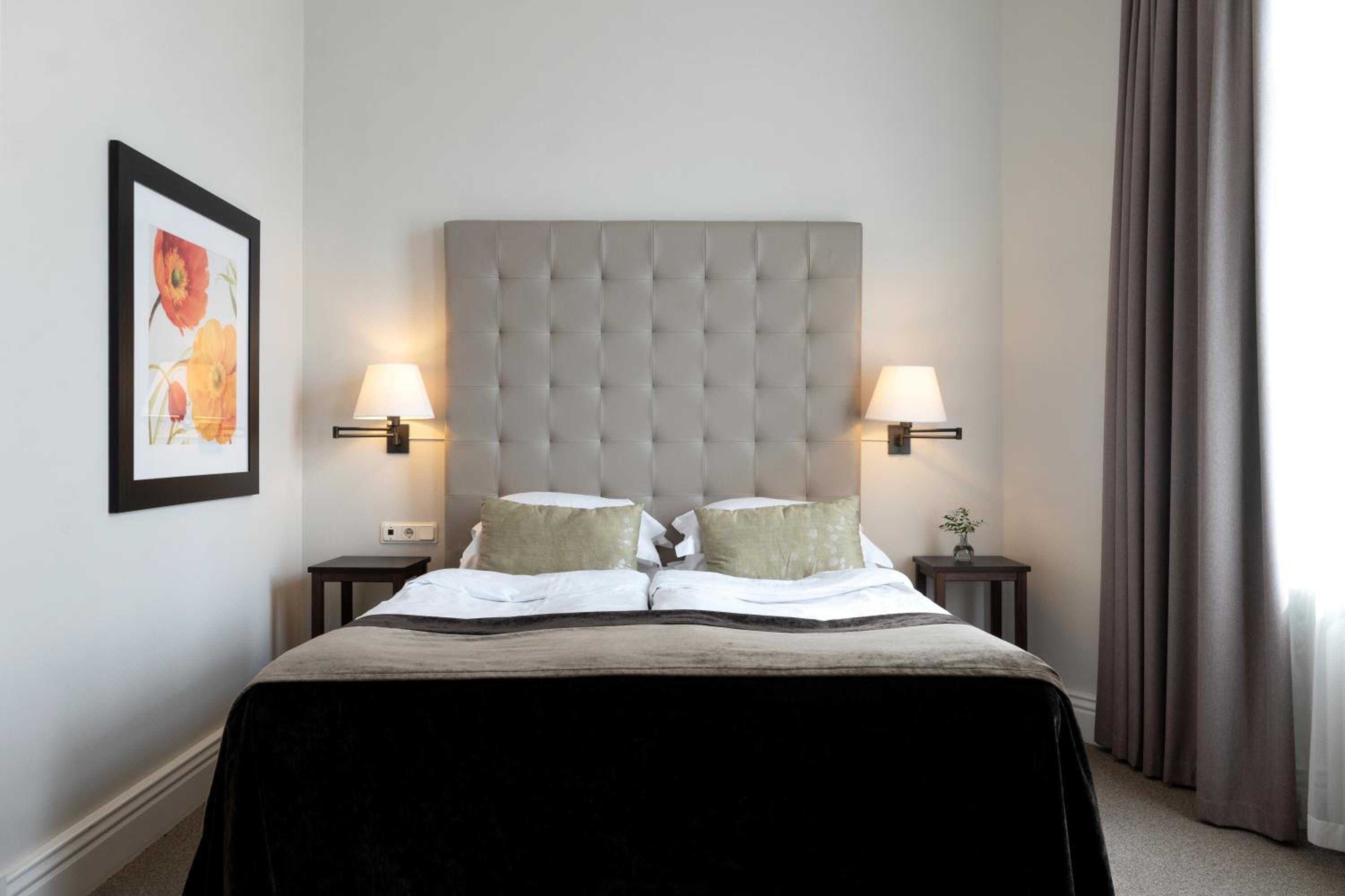 Standard Double Room - Photo 1