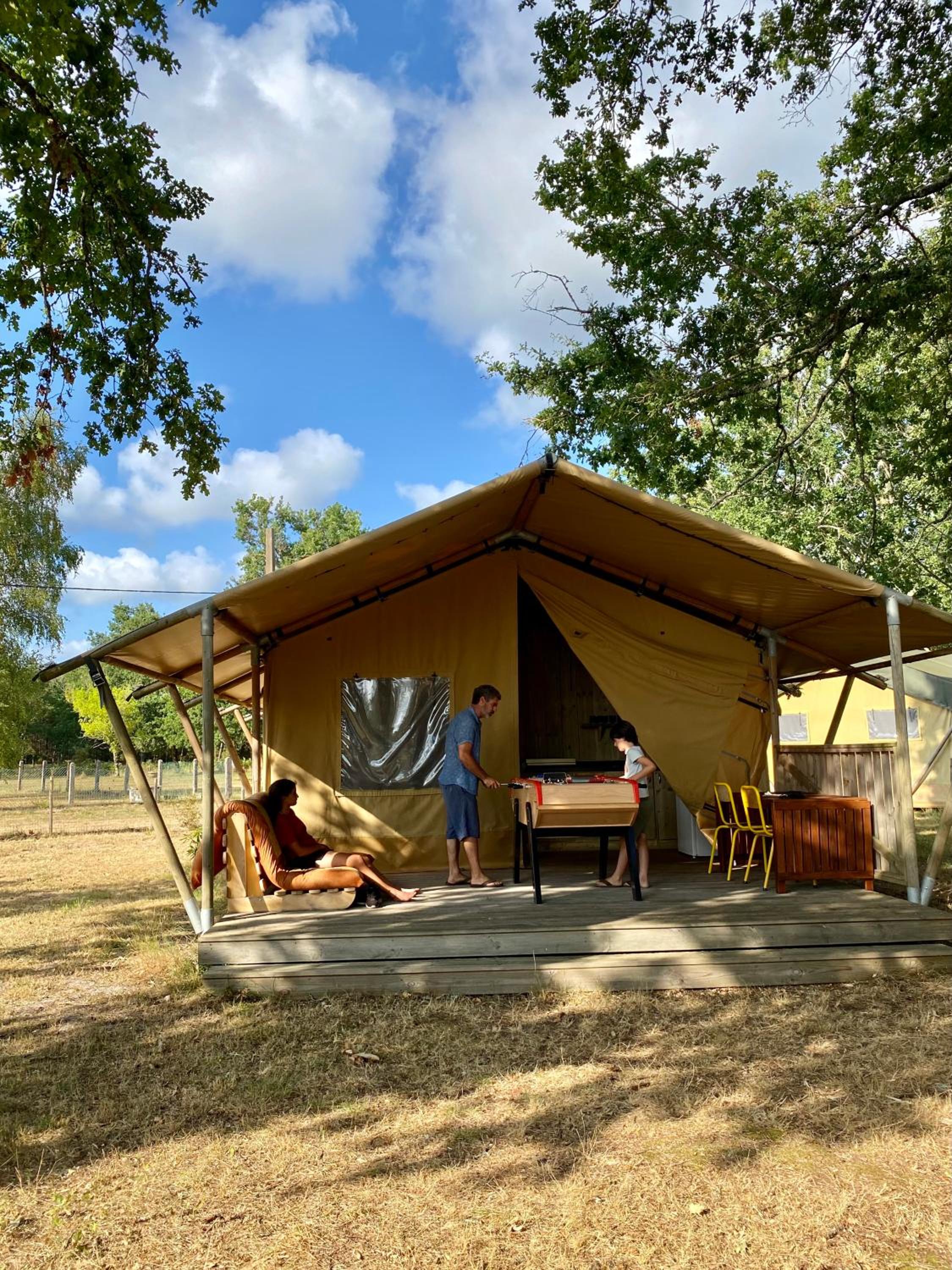 Tent - Photo 1