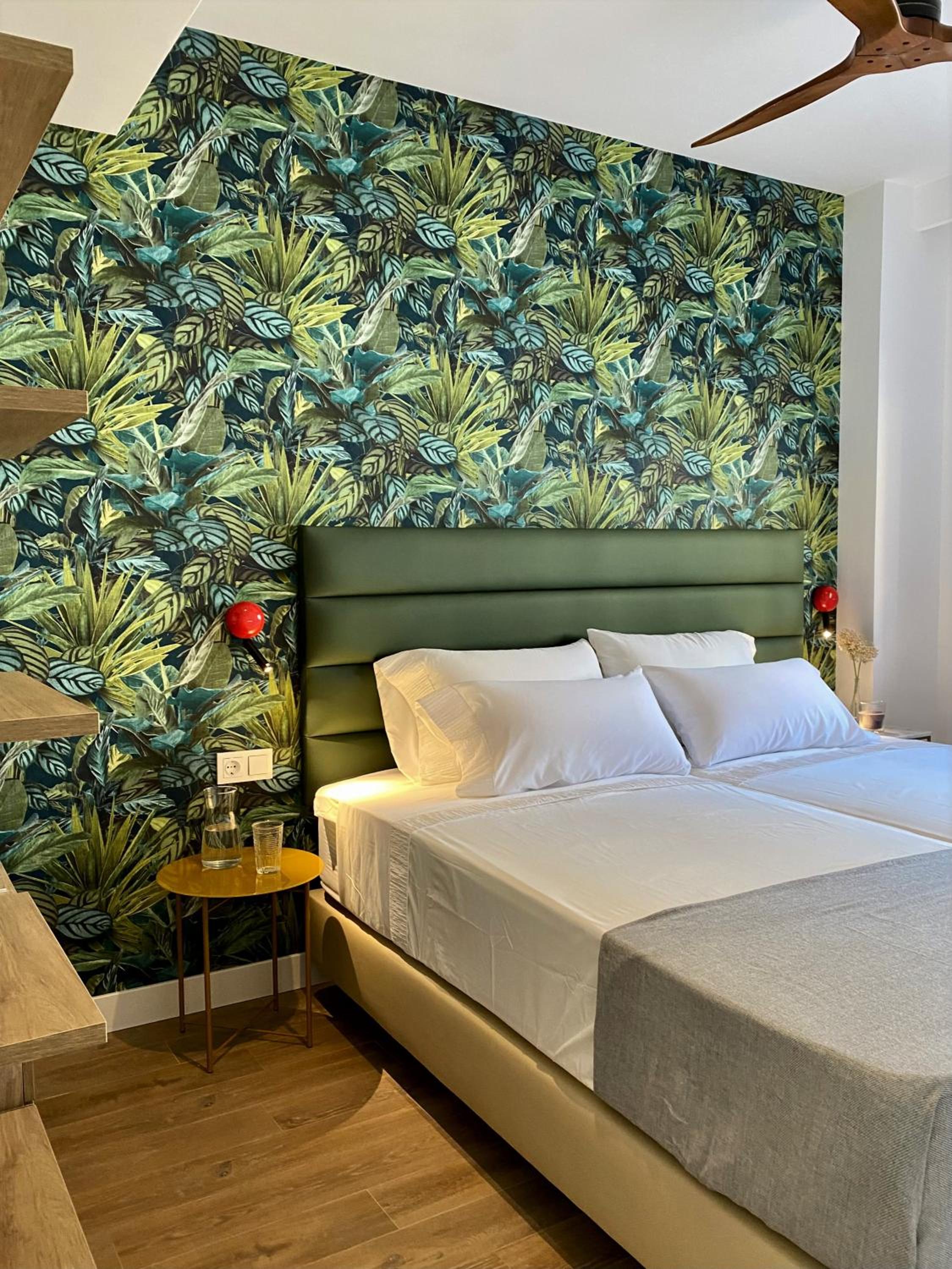 Apartamento de dos habitaciones con comodidades y patio - Planta Baja