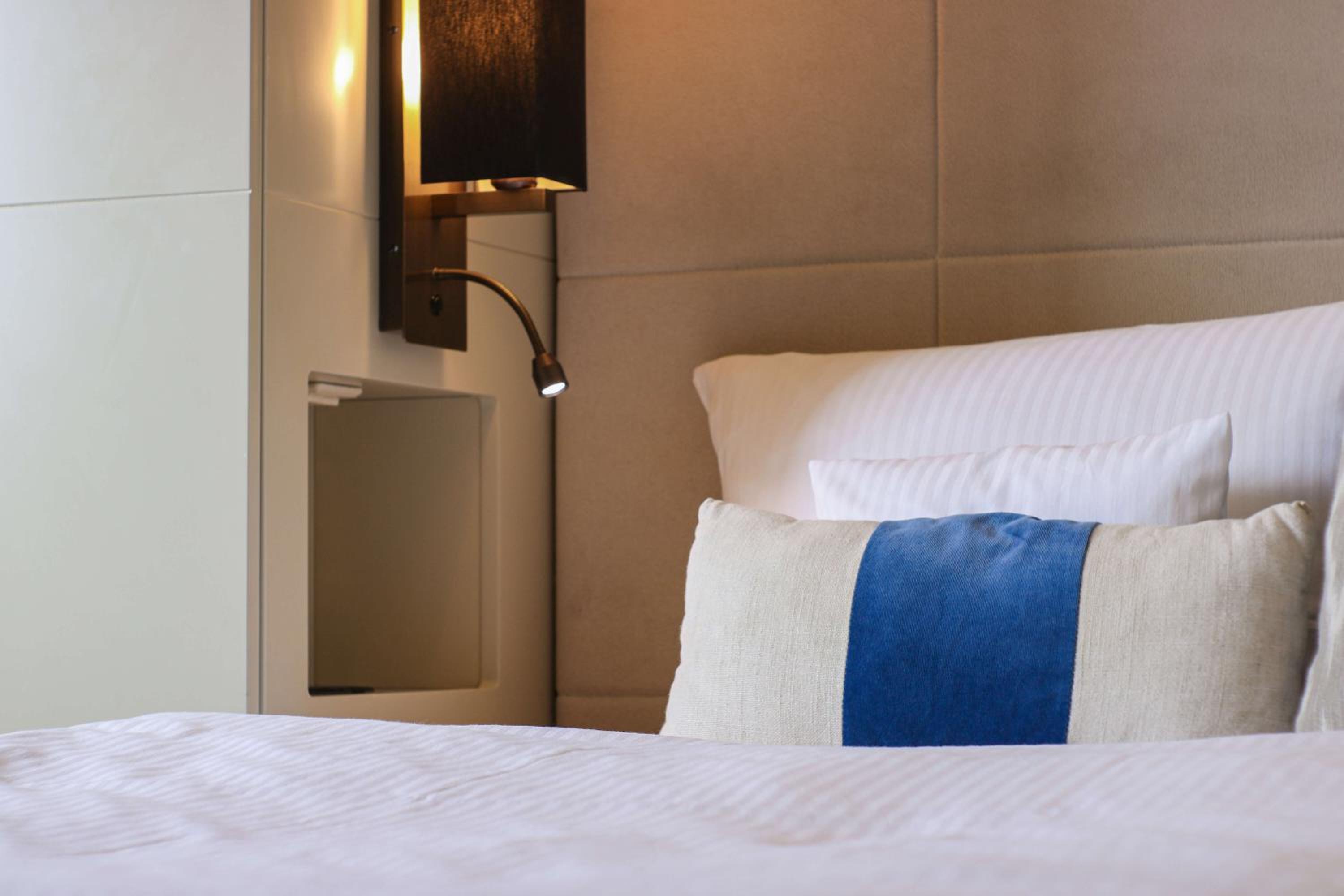 Single Room with Side Sea View