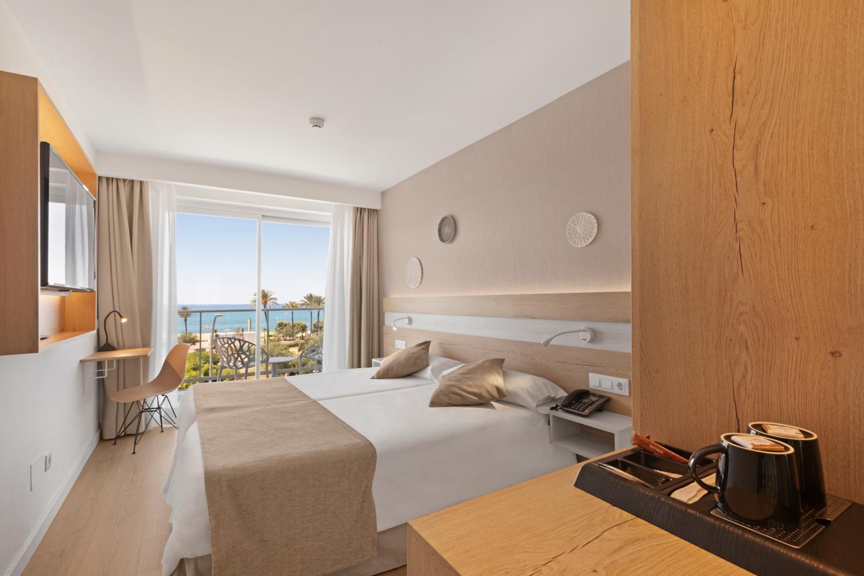 Habitación Doble con Vista al Mar