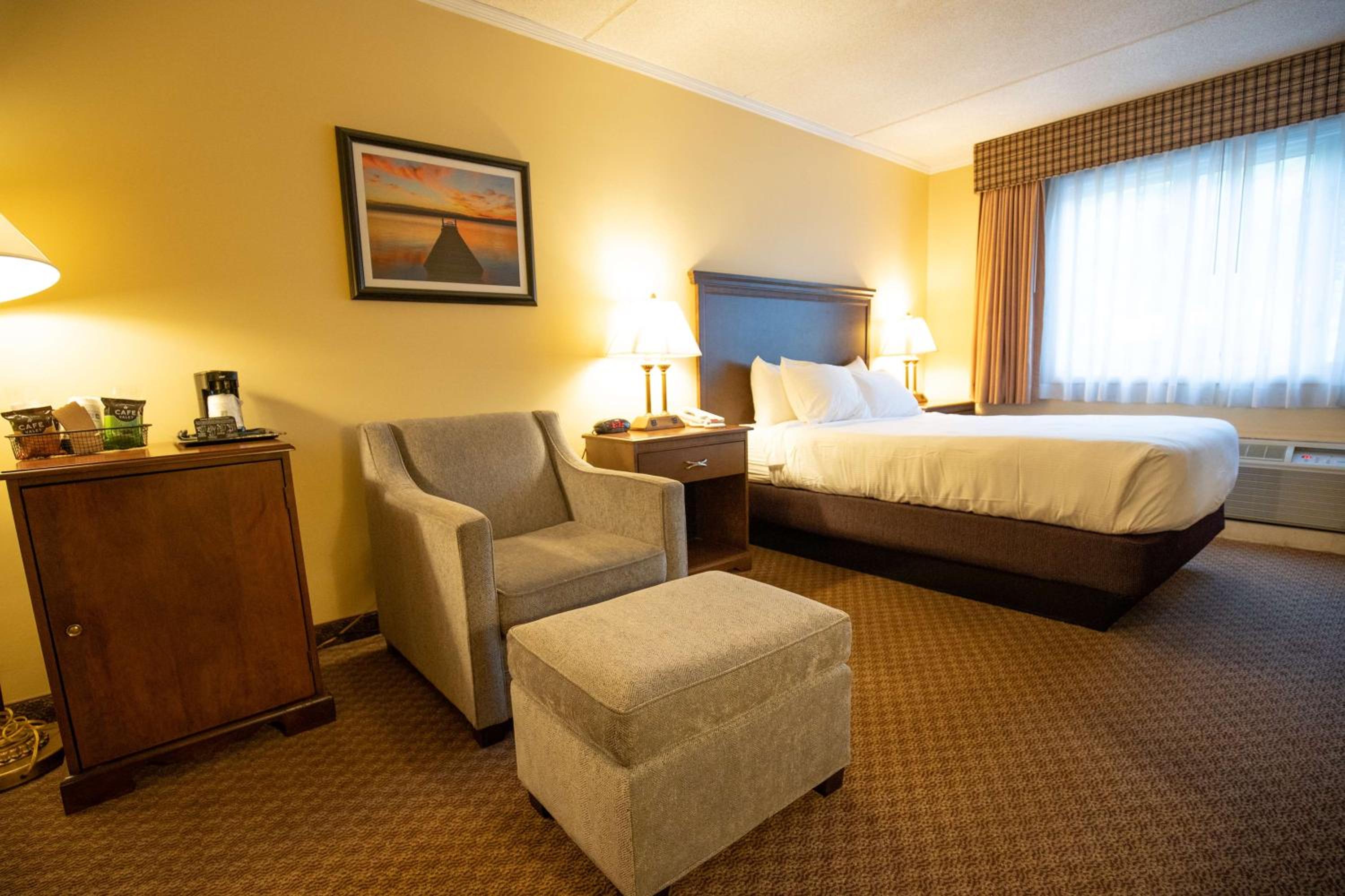 Disability Access- 1 Double Bed - Photo 1