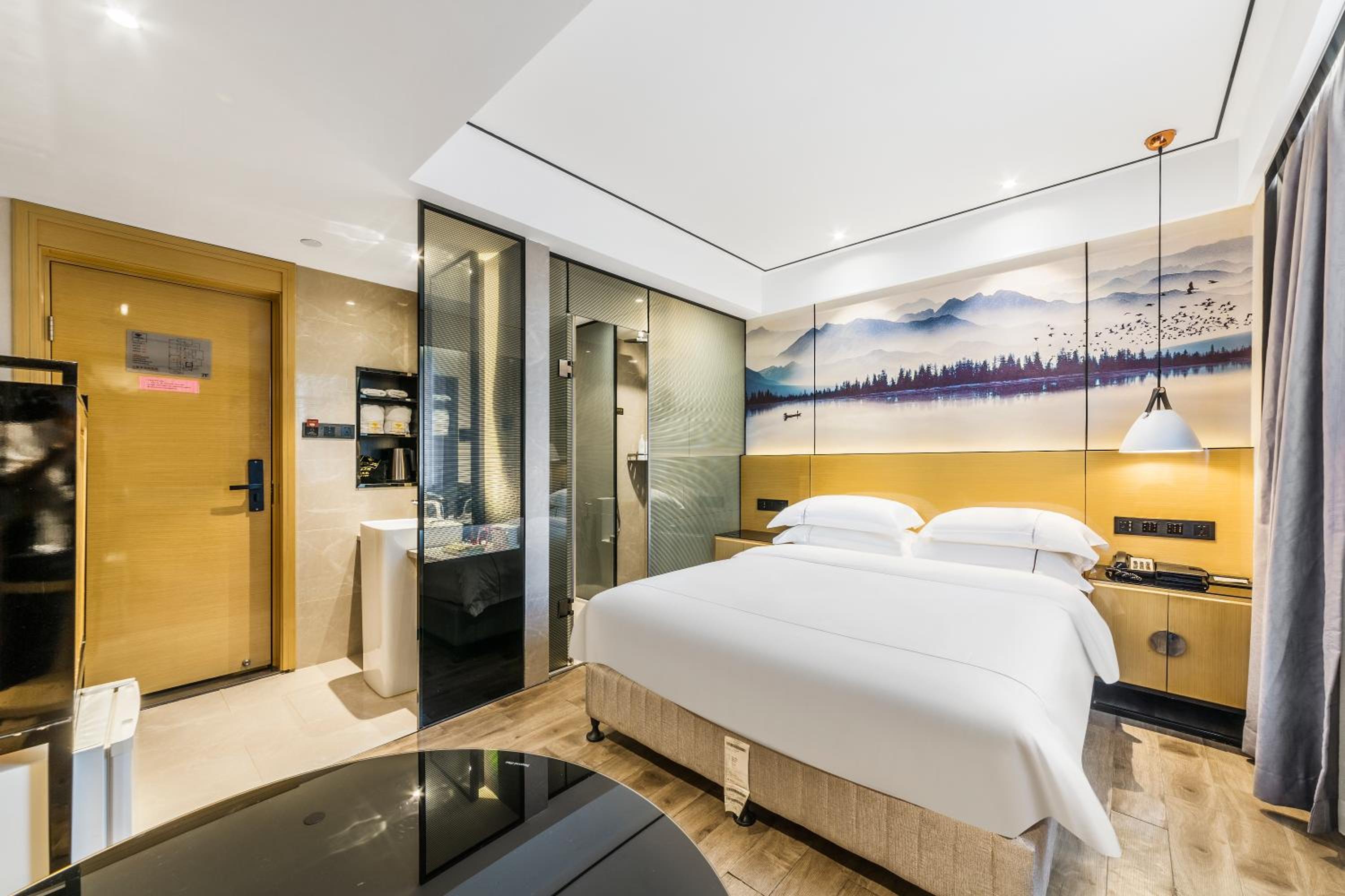 Deluxe Single Room