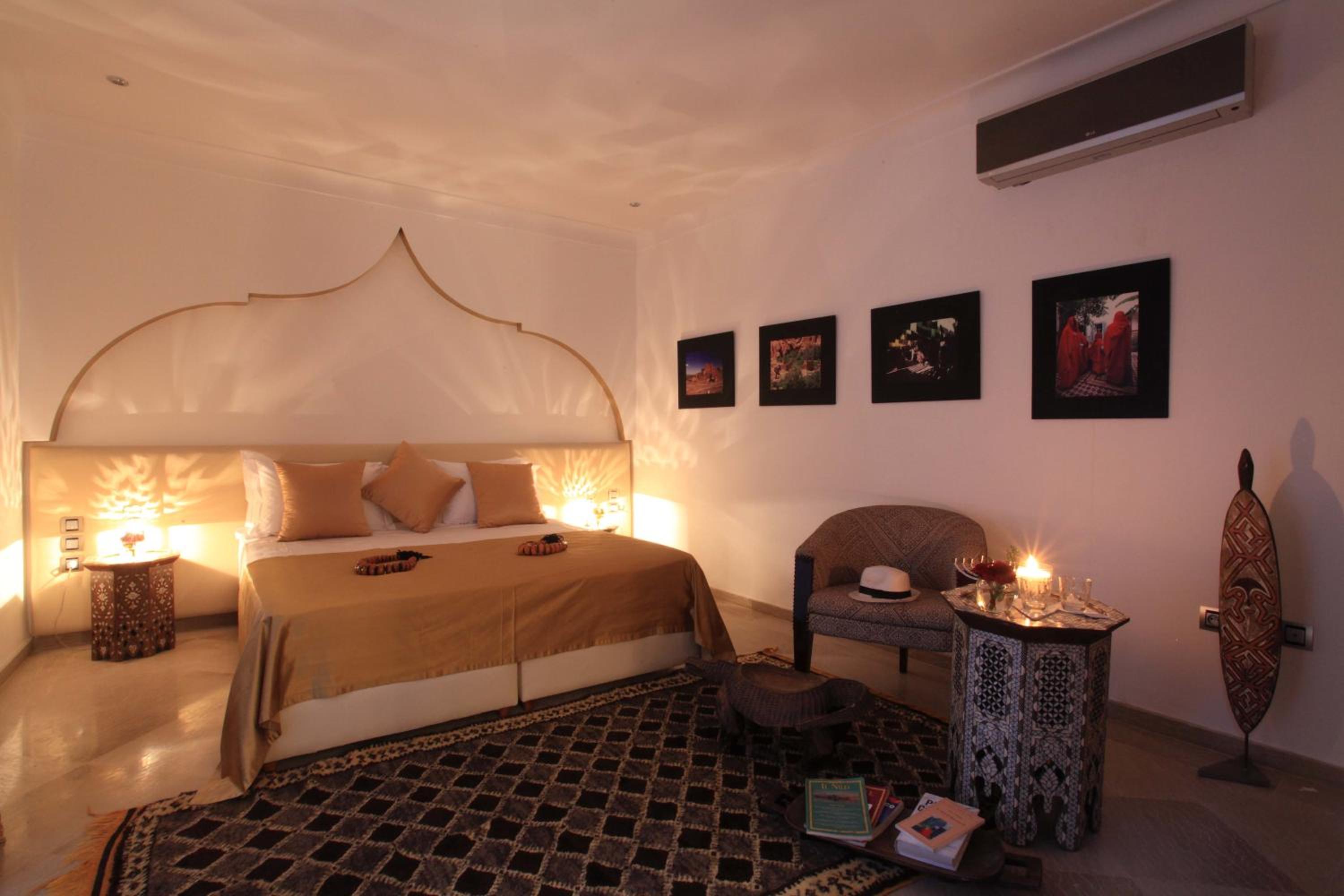 Deluxe Double Room - Photo 14