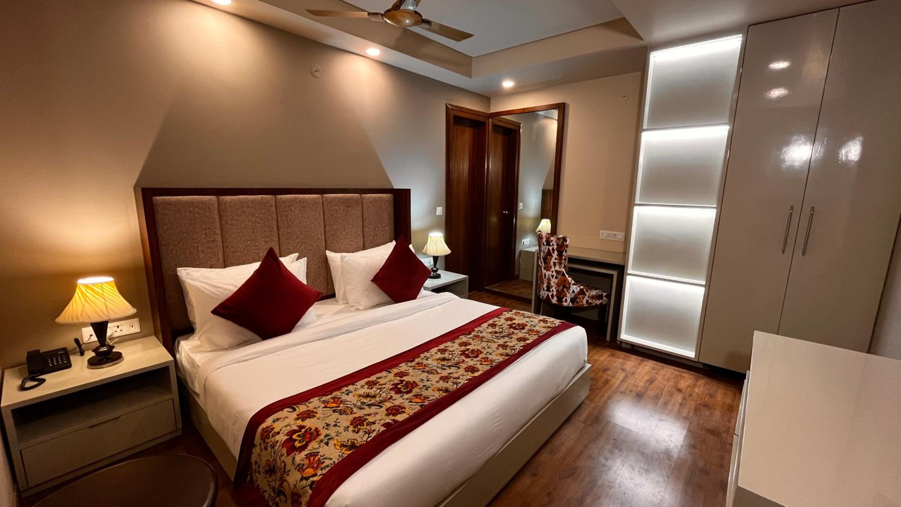 Executive Suite
