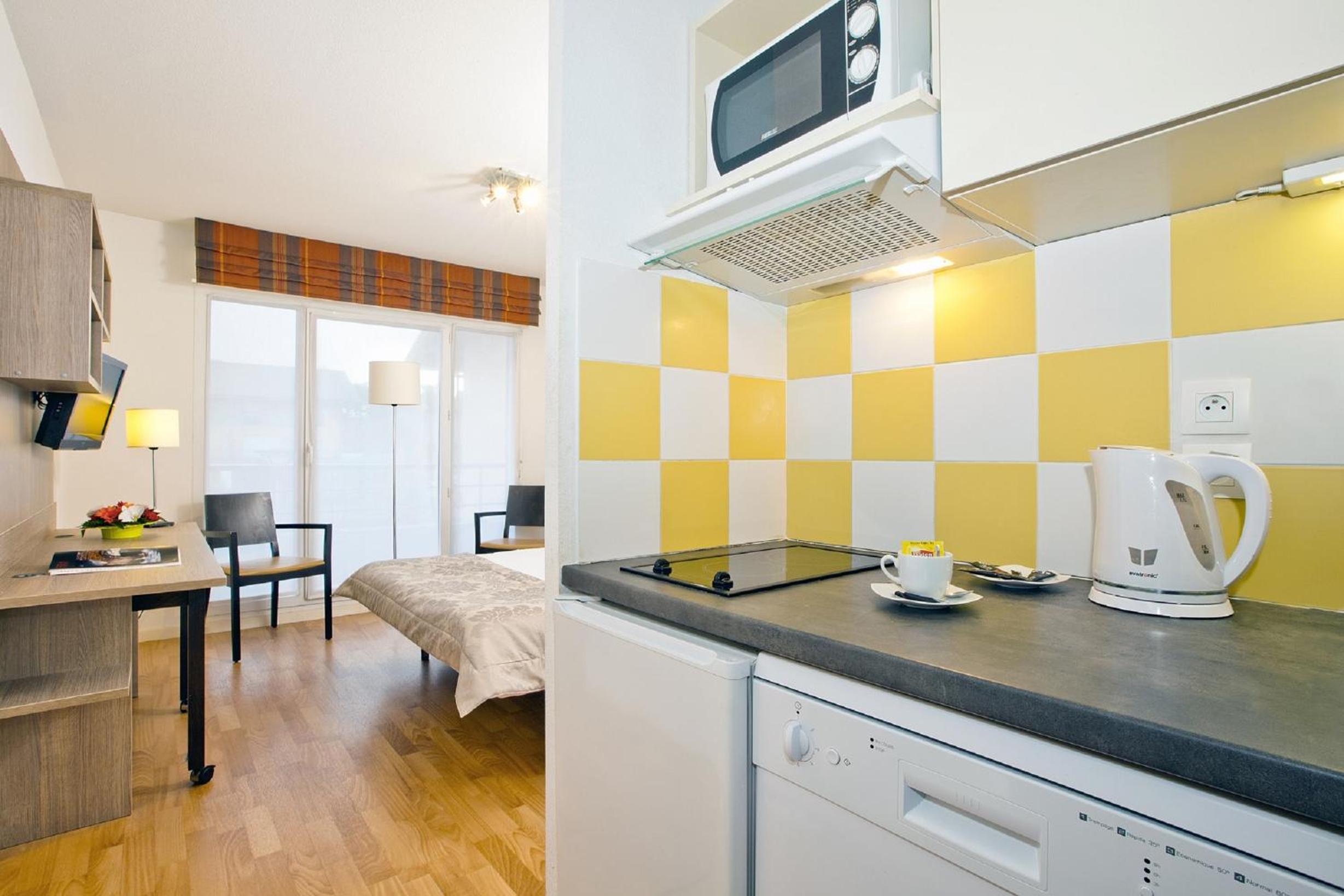 Studio (2 Adults) - Photo 4
