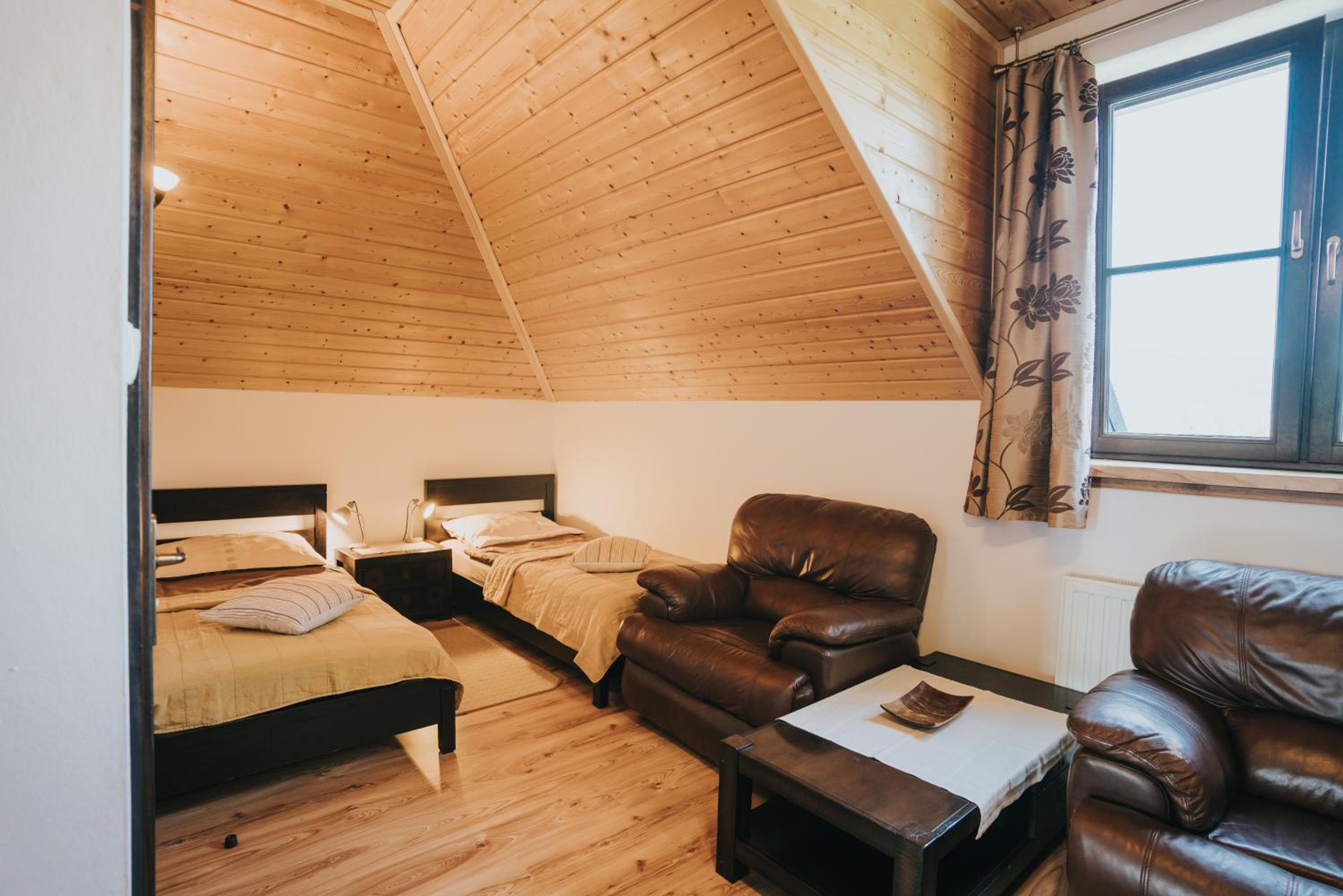 Twin Room with Mountain View photo 1