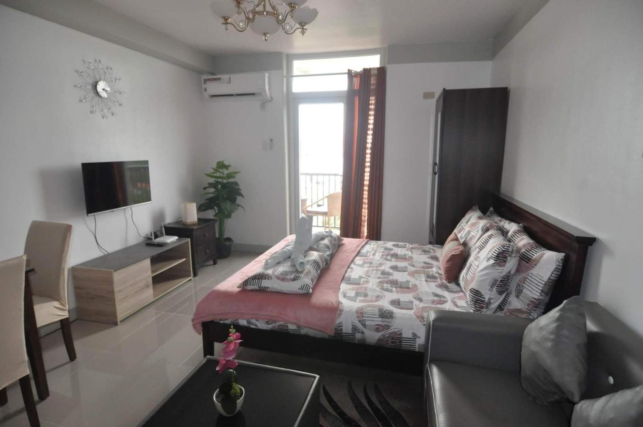 Deluxe Double or Twin Room with Sea View - Photo 11