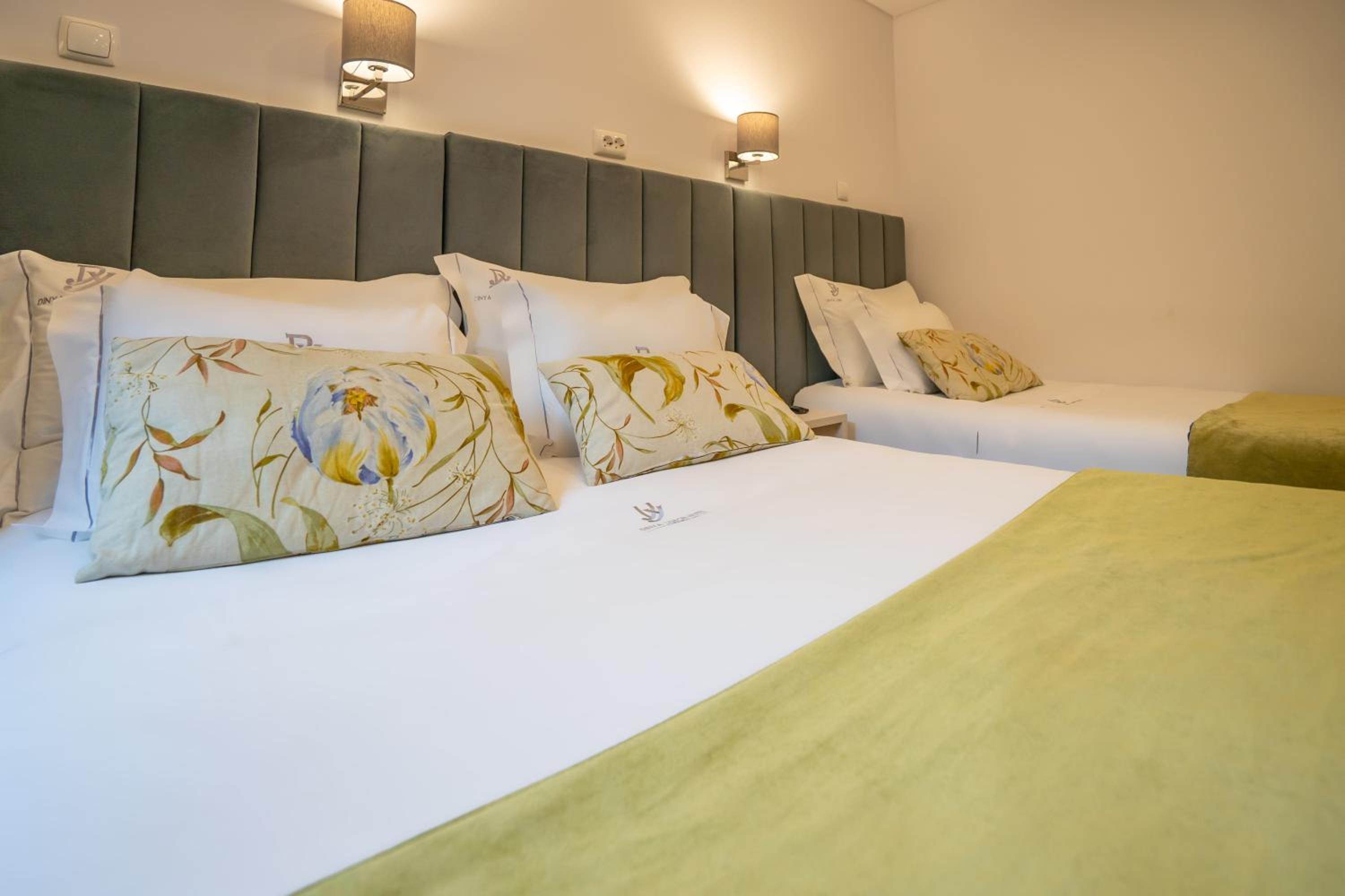 Triple Room - Photo 6