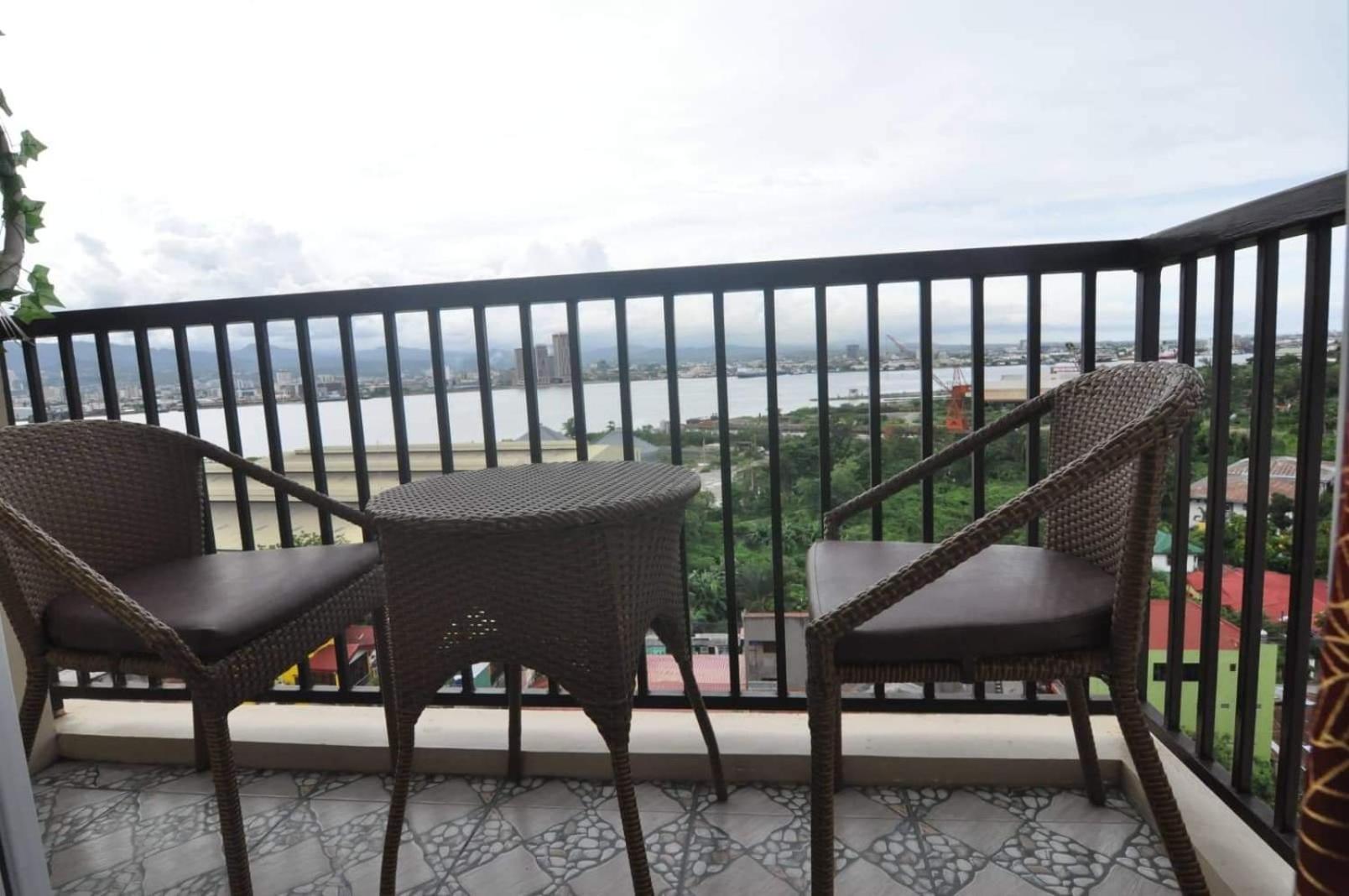 Deluxe Double or Twin Room with Sea View - Photo 23