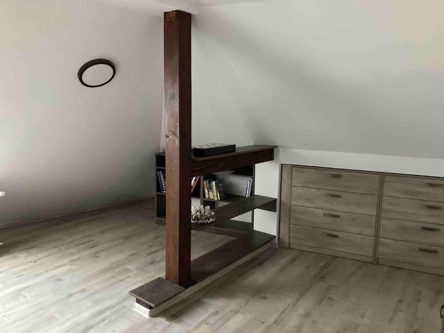 One-Bedroom Apartment - Photo 11