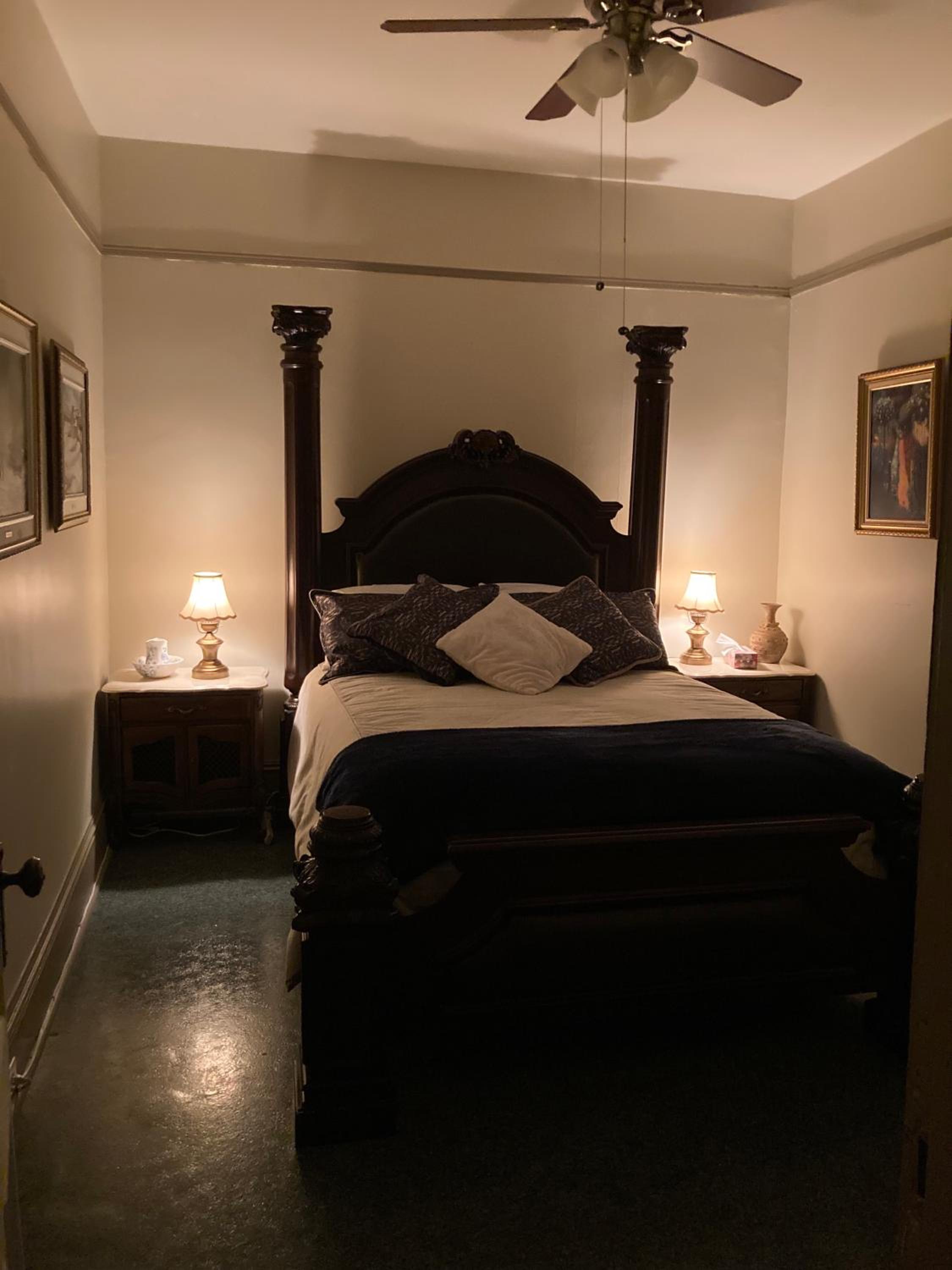 Standard Queen Room - Photo 6