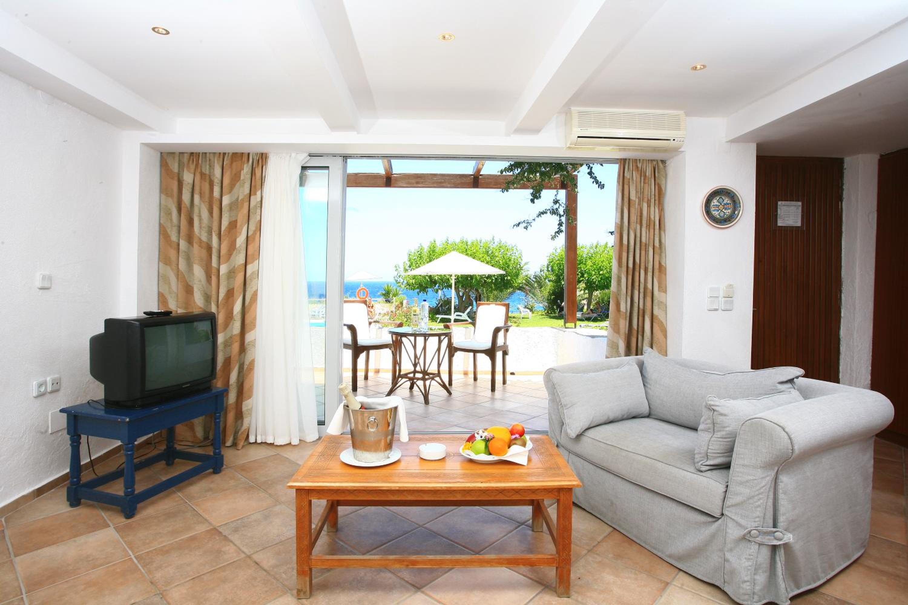 Apartment With Sea View