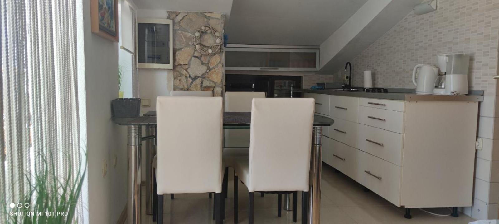 Apartment with Sea View photo 2