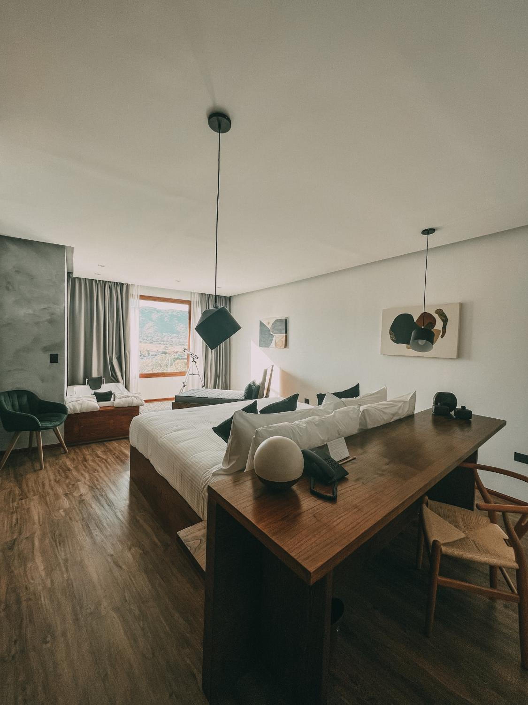 King Suite with Spa Bath