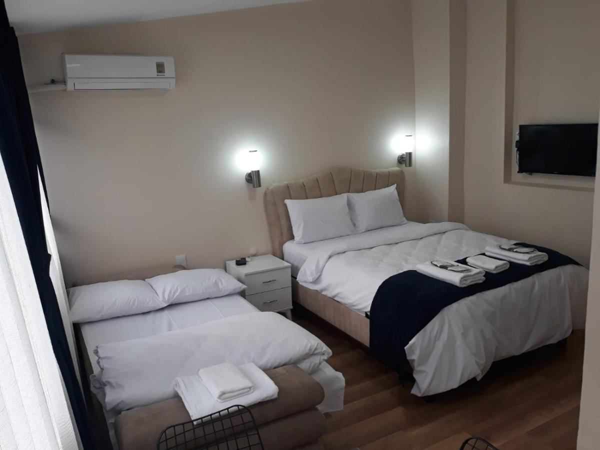 Quadruple Room with Balcony photo 3