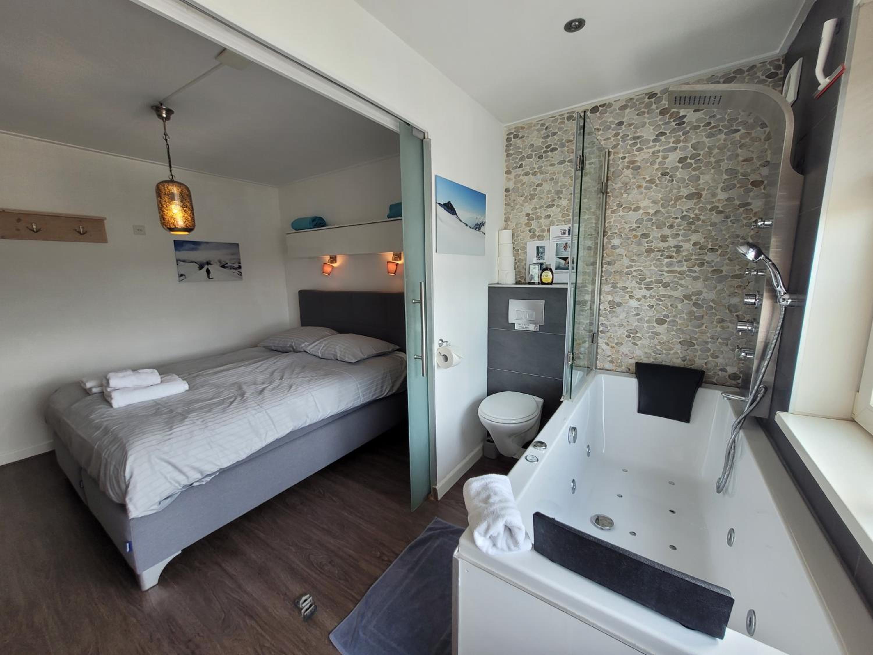 Deluxe Room photo 3